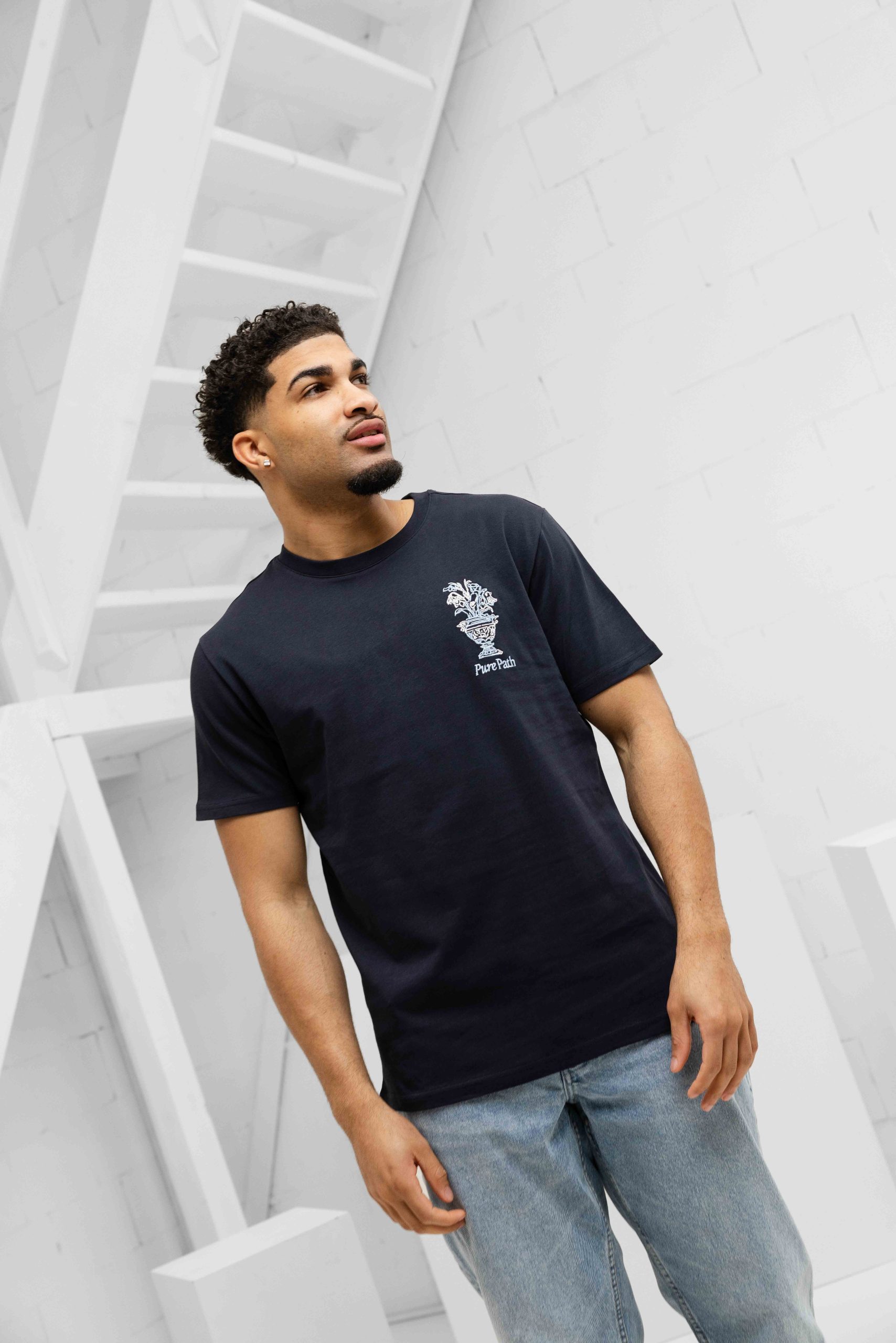 Pure Path Embroidered Vase T-Shirt Heren Donkerblauw