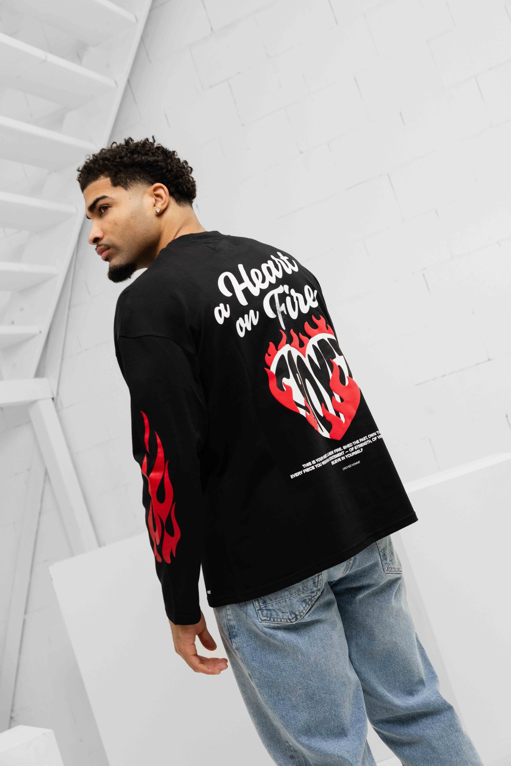 Croyez Heart On Fire Longsleeve T-Shirt Heren Zwart