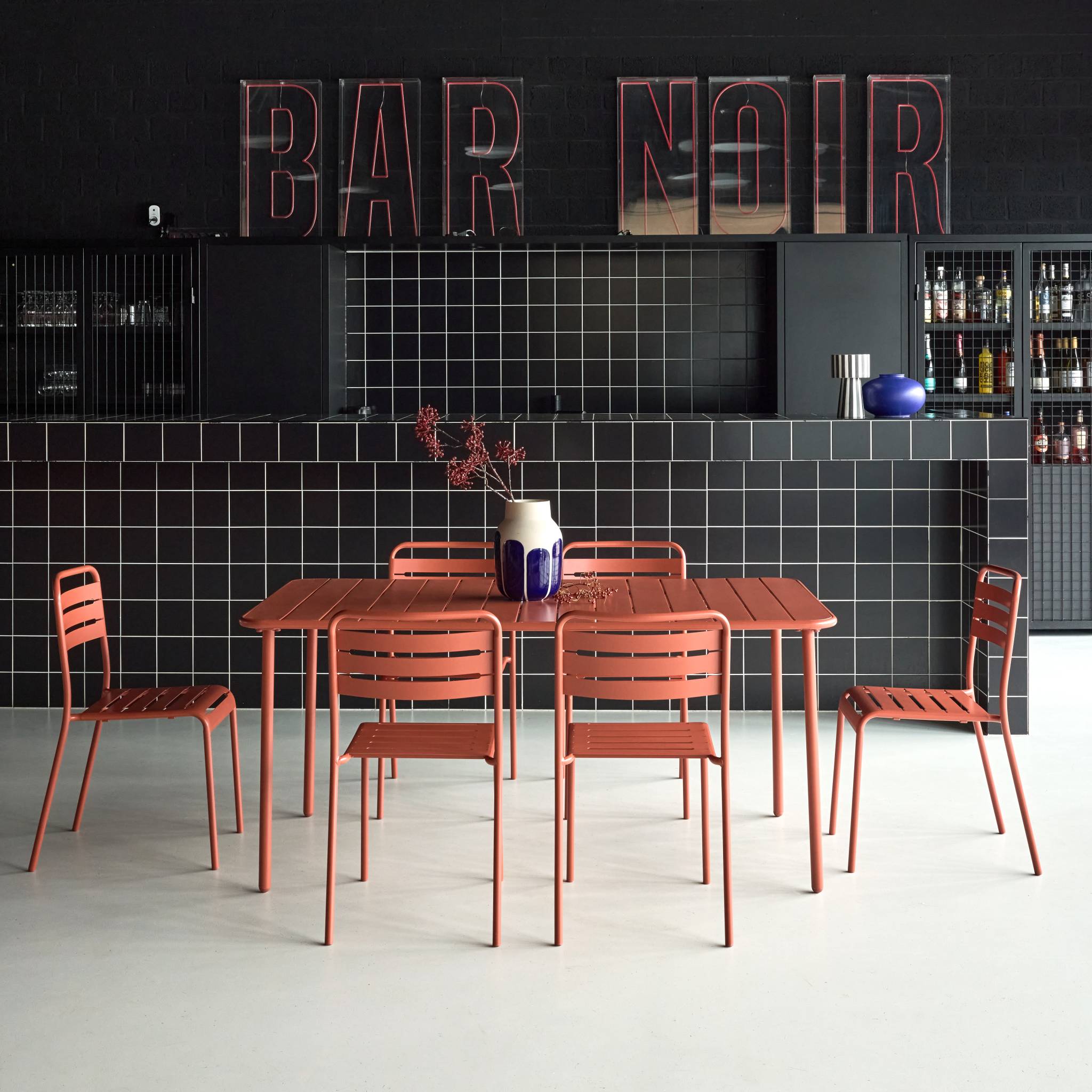 sweeek - Tuintafel met 6 stoelen metaal
