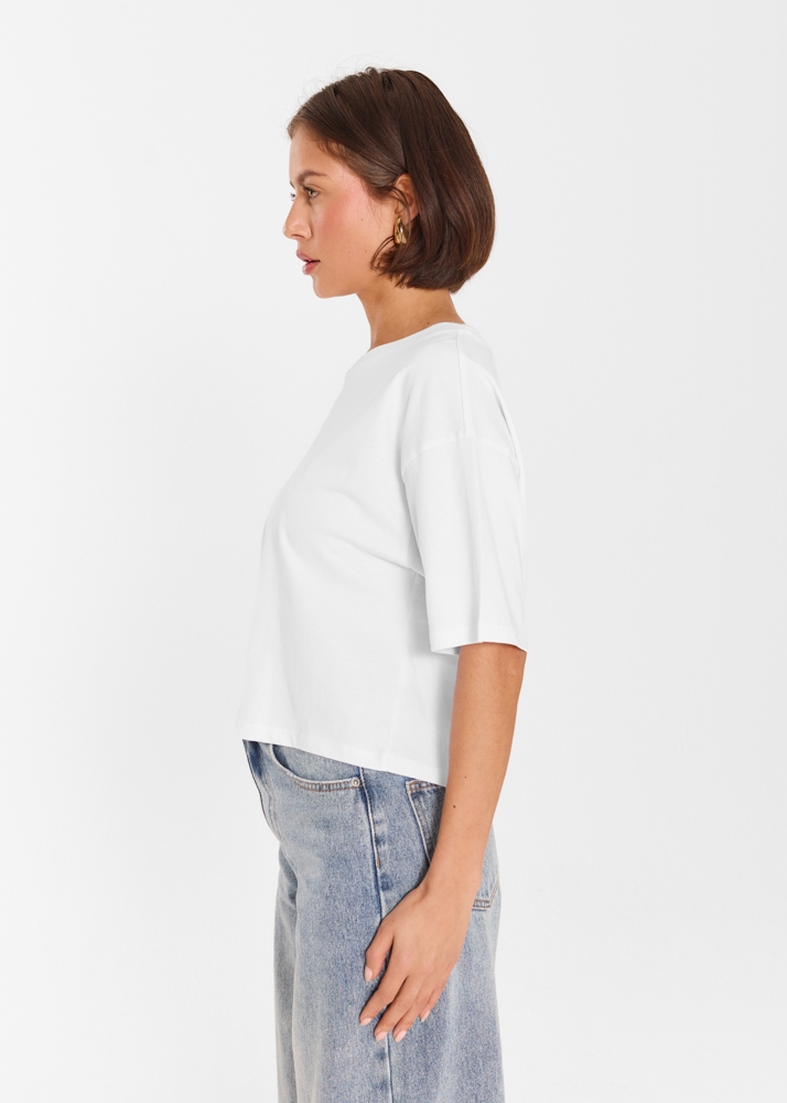 Classic cropped tee snow