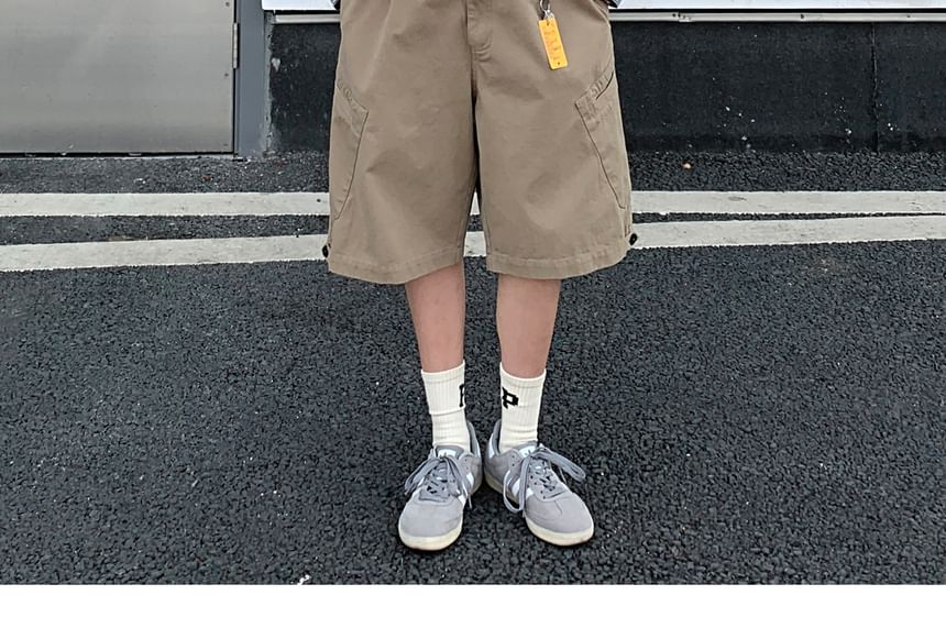 Vernanah - Mid Rise Plain Cargo Shorts