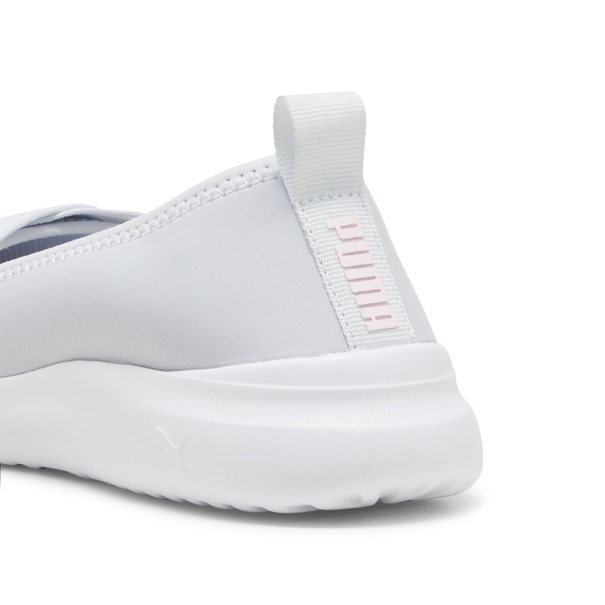 PUMA-Adelina-Baskets - Talon plat - Gris Clair