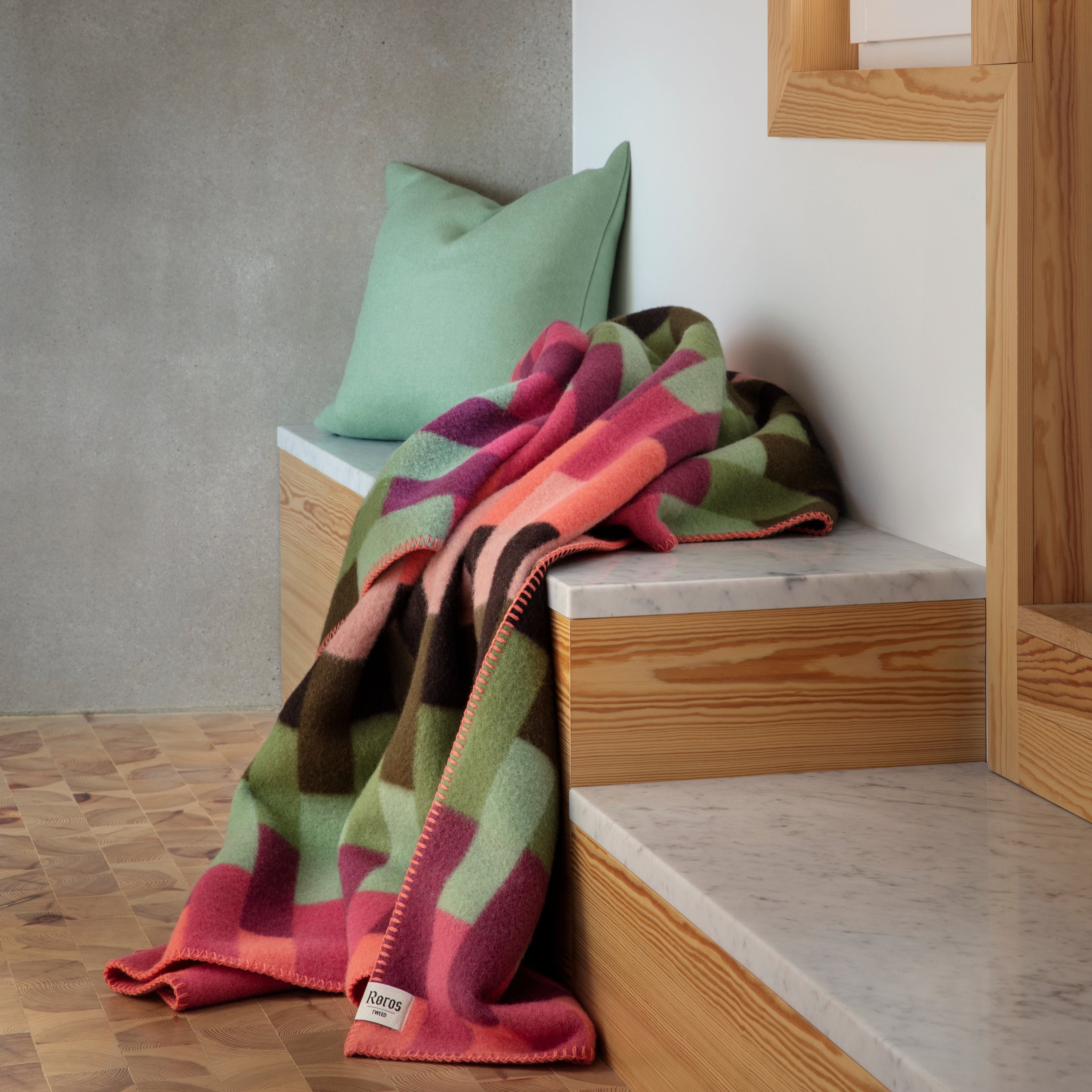 RÃ¸ros Tweed Ãsmund Plaid - Bold Roze / Groen