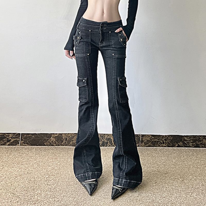 Honet - Slim-fit bootcut cargojeans met lage taille en zakken