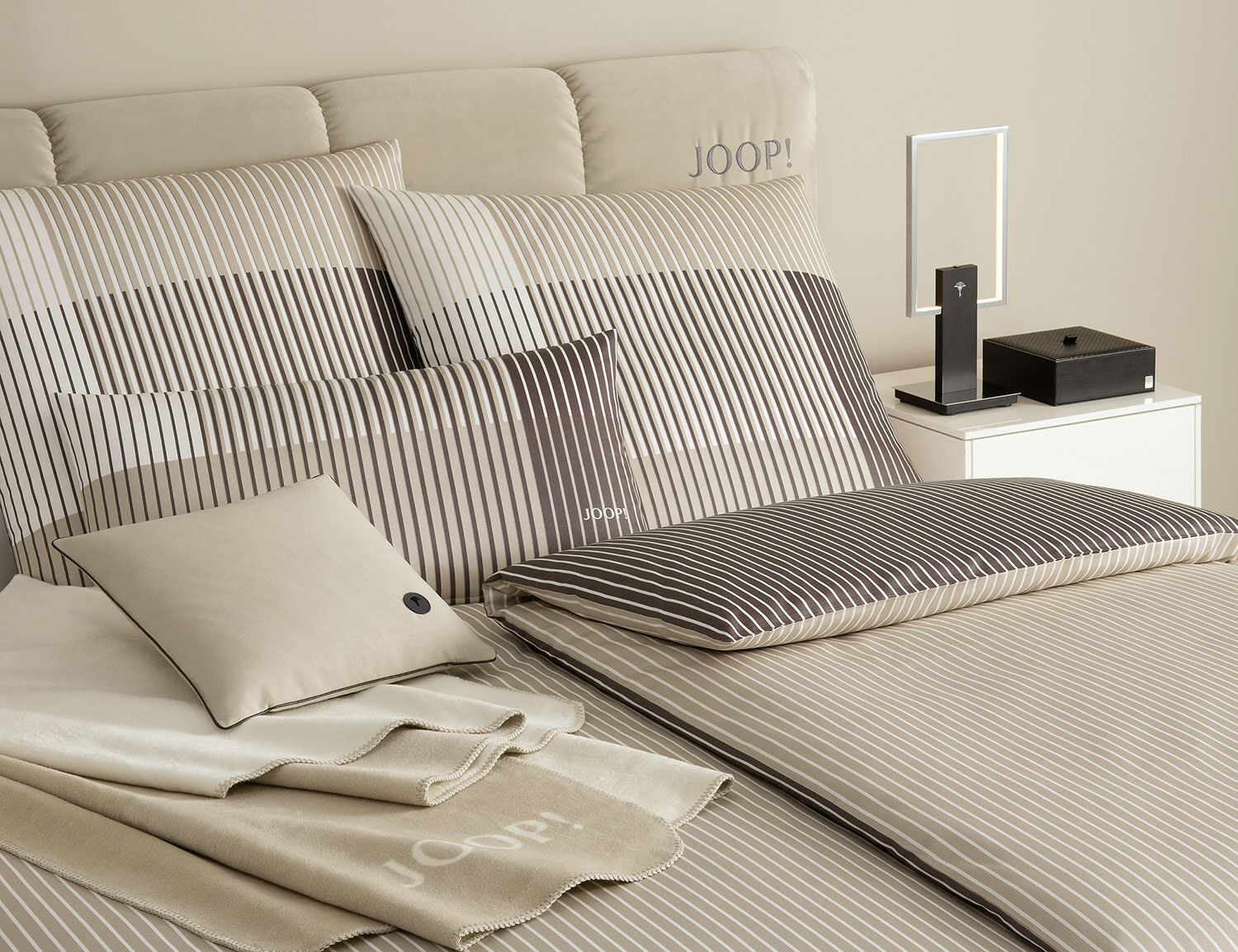 JOOP! Satin Bettwäsche Divided gestreift