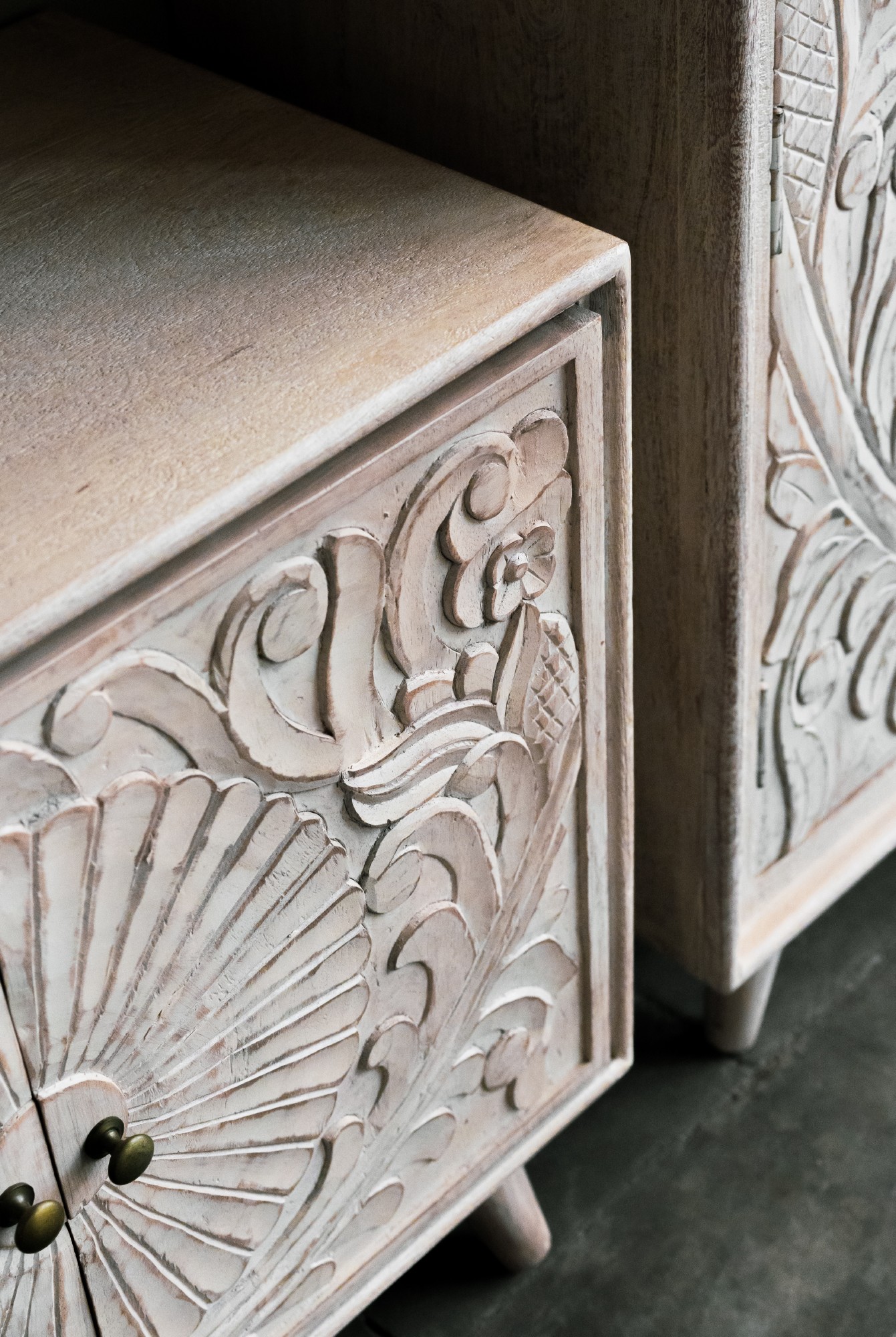 Sideboard 'Fradette' mit 4 Türen, whitewashed, B 150 cm, H 70 cm, L 40 cm von fischer's lagerhaus