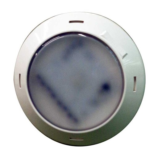 Iluminação para piscinas enterradas