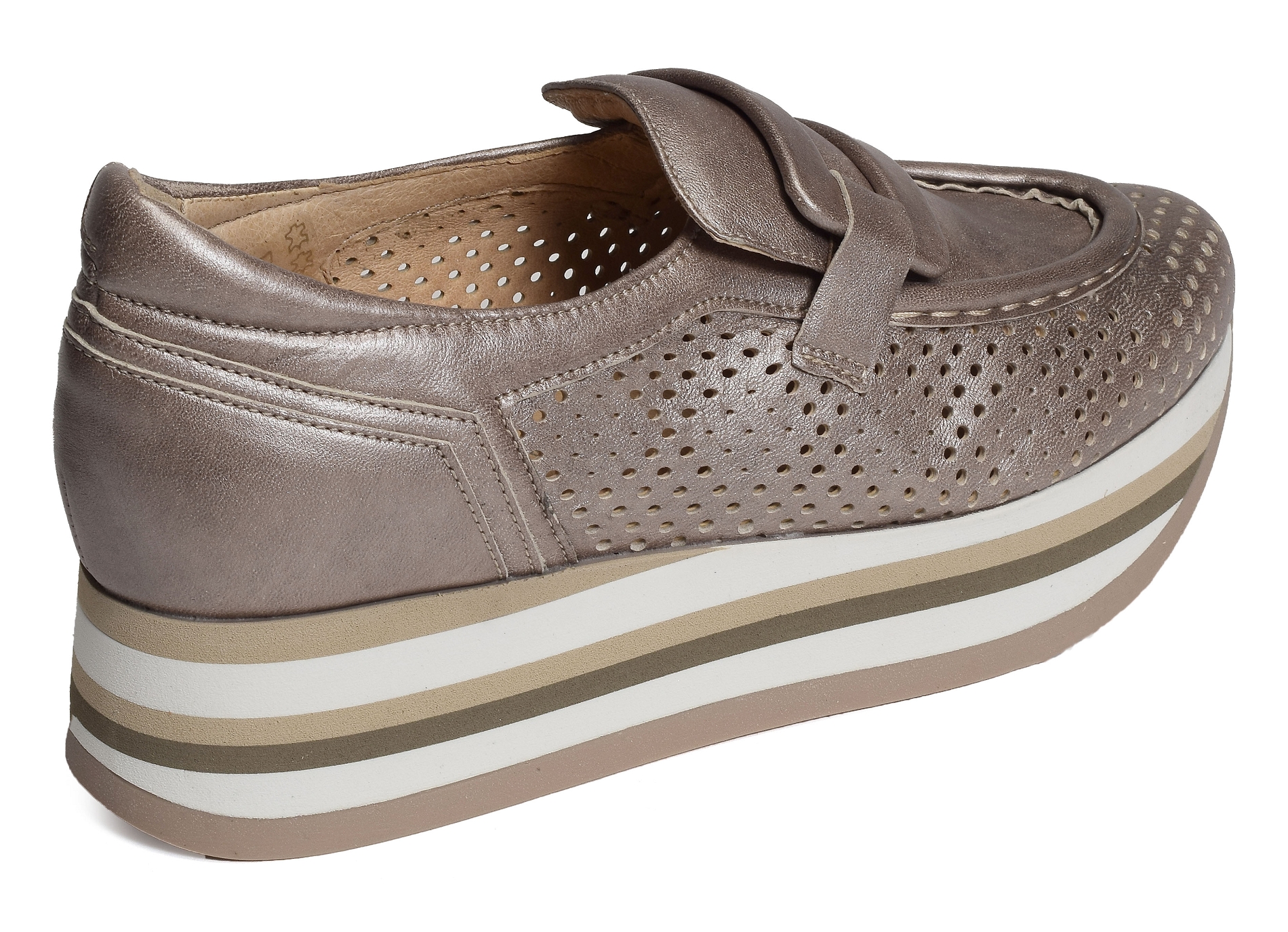 Cher taupe