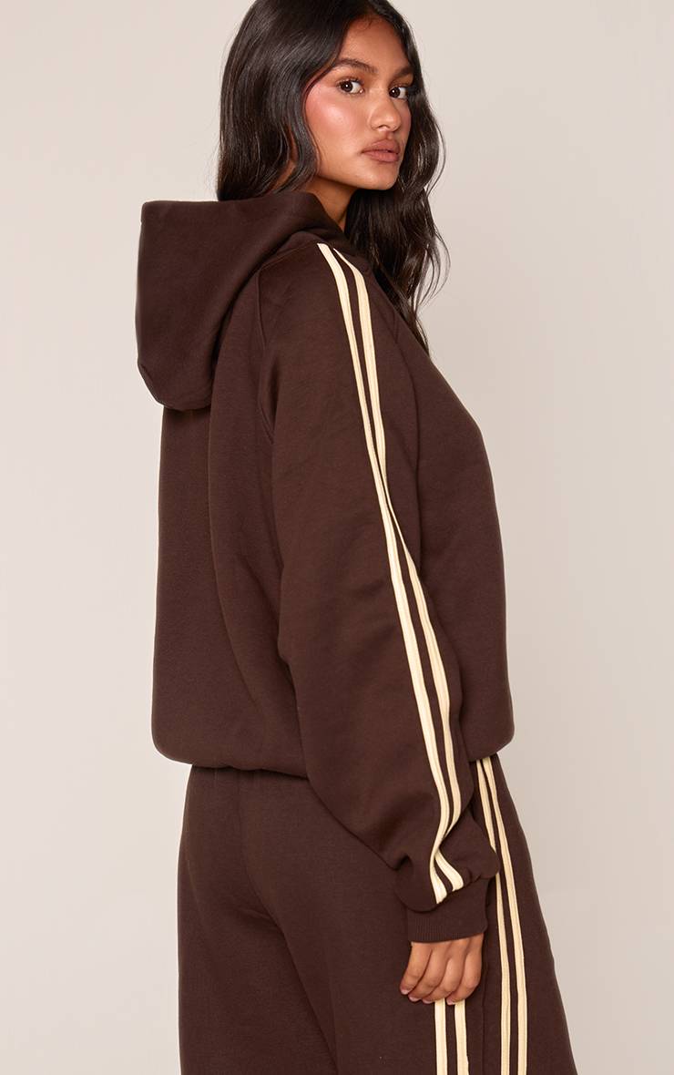 Chocolat Sweat À Casynthétiqueche Oversize Avec Bandes Latérales Contrastées