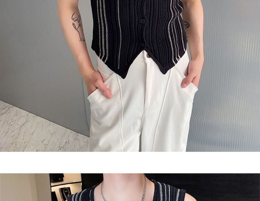 Omozando - Geribbeld tanktopje met V-hals en knoopjes