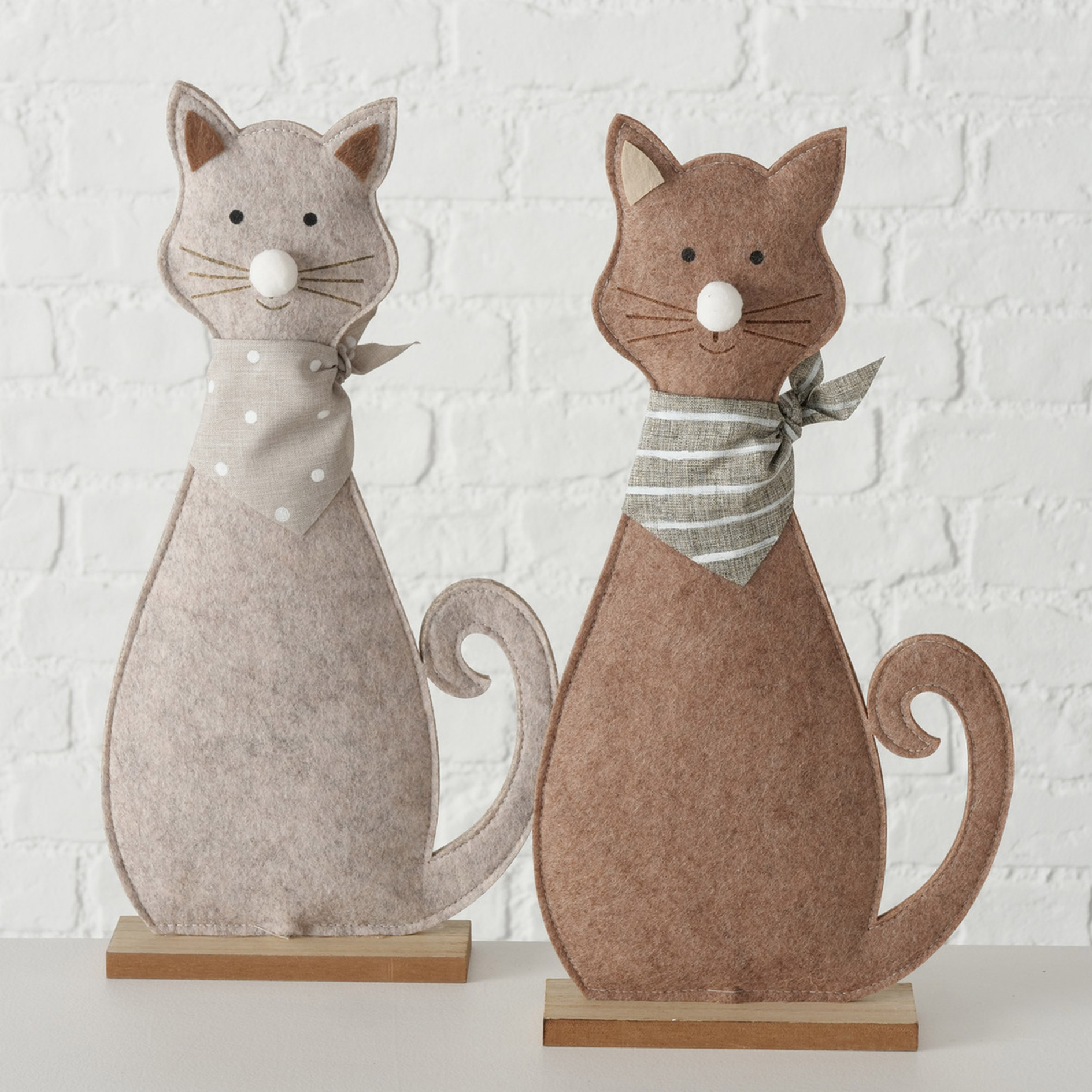 Katzen-Figur - braun oder beige - sortiert - Filz