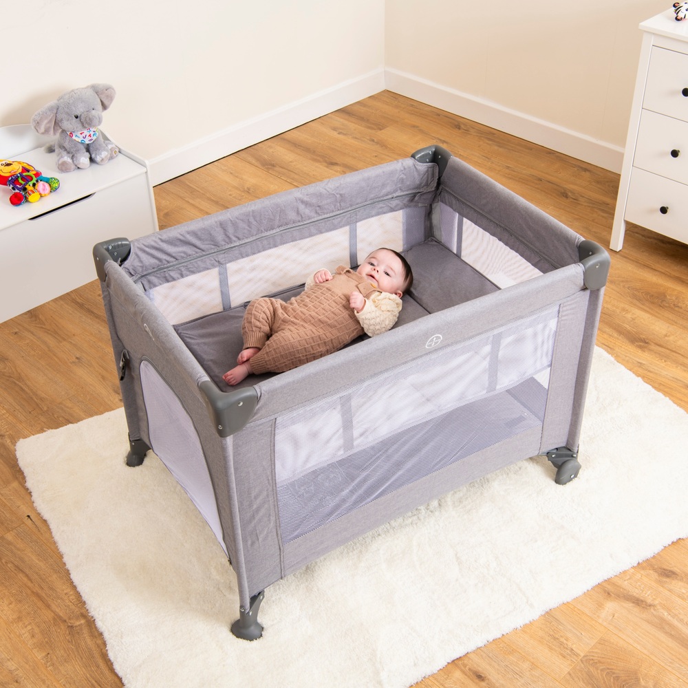 Baby Elegance 2-in-1 Reisebett & Beistellbett mit Babywanne