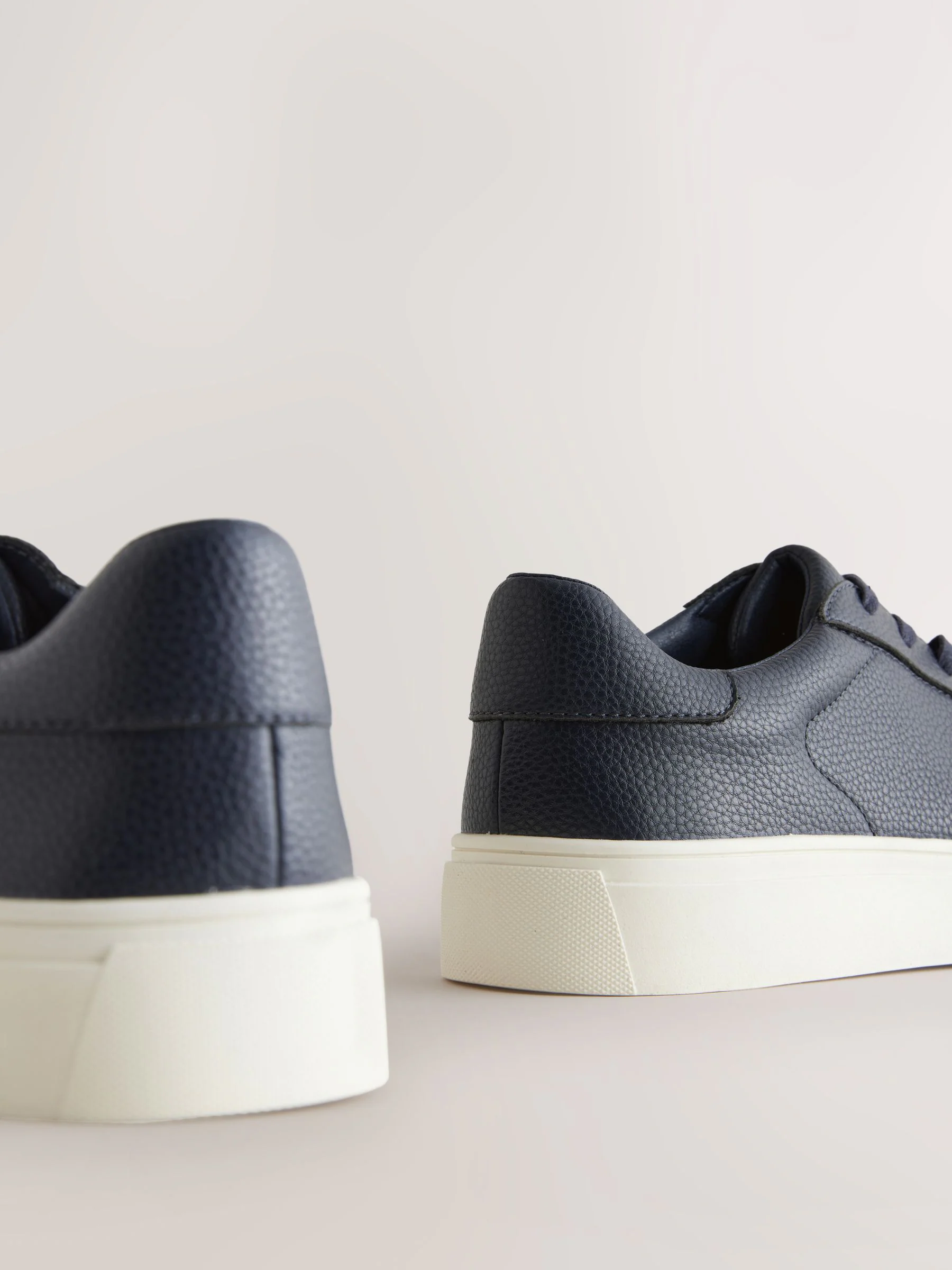 Marineblauw - Chic-casual lange sneakers