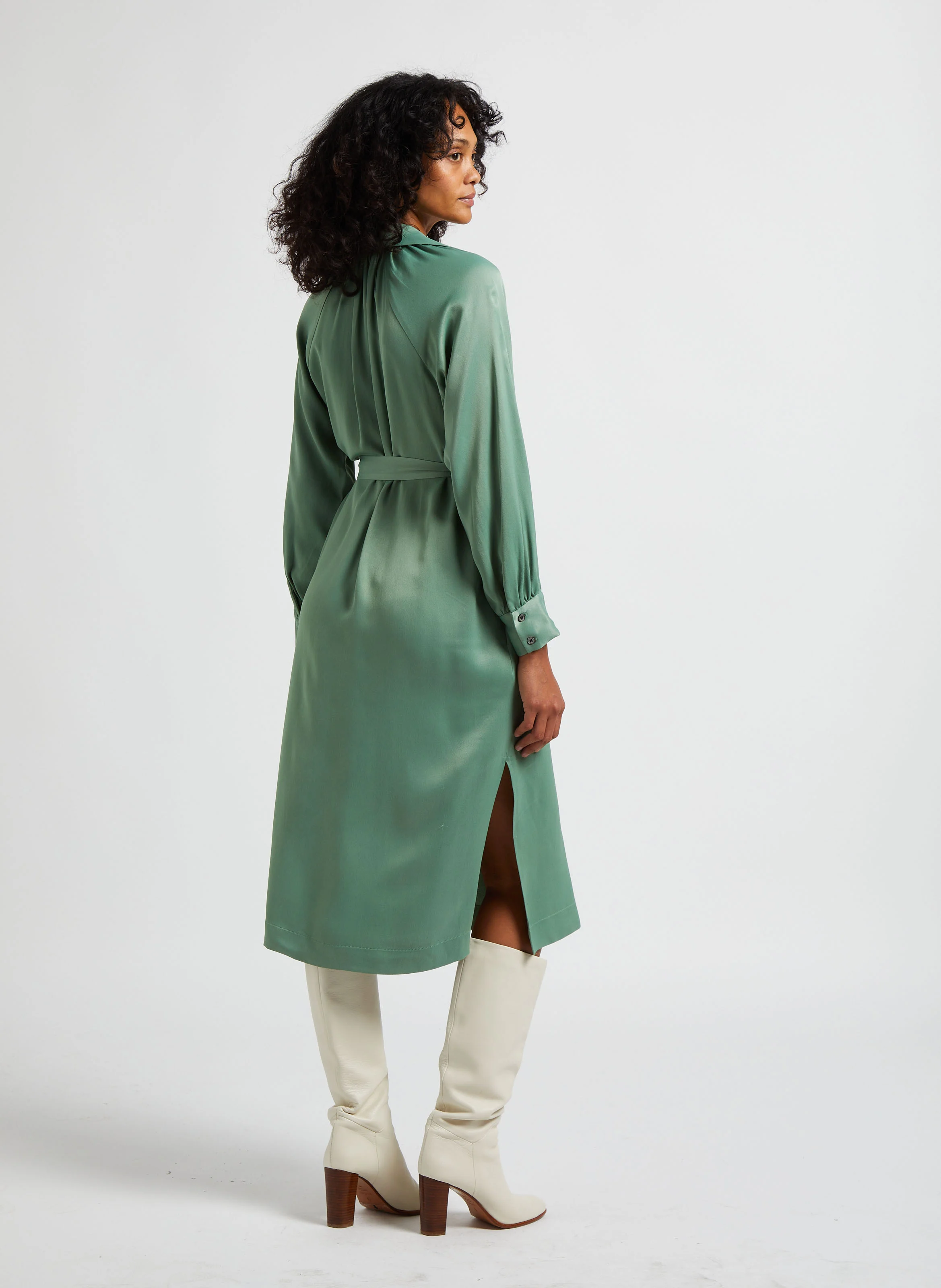 POLLY - Robe mi-longue col polo satinée | Vert