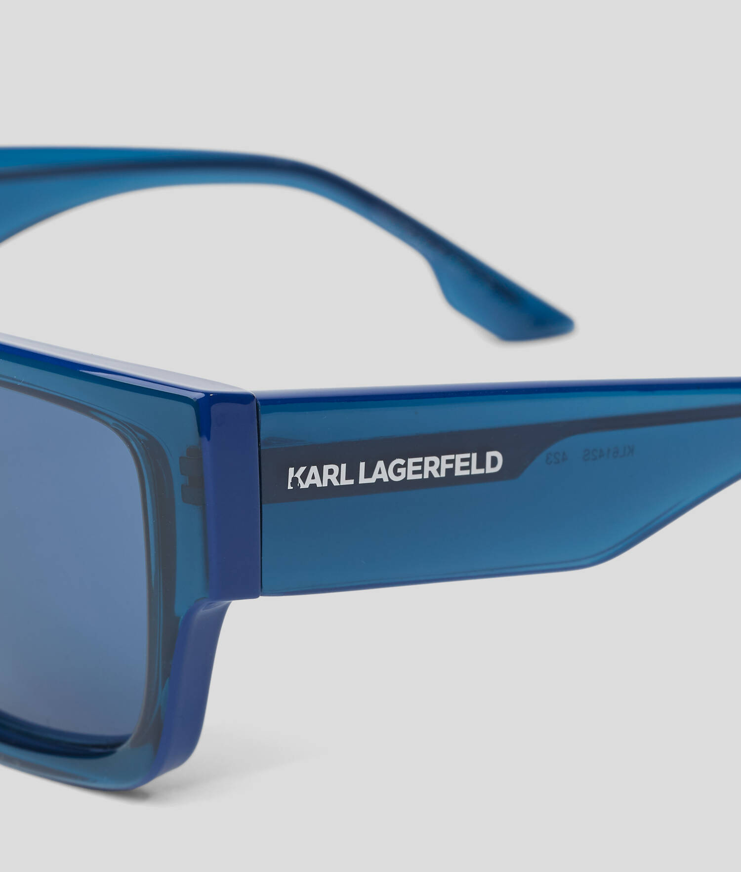 LUNETTES DE SOLEIL AVEC LOGO KARL