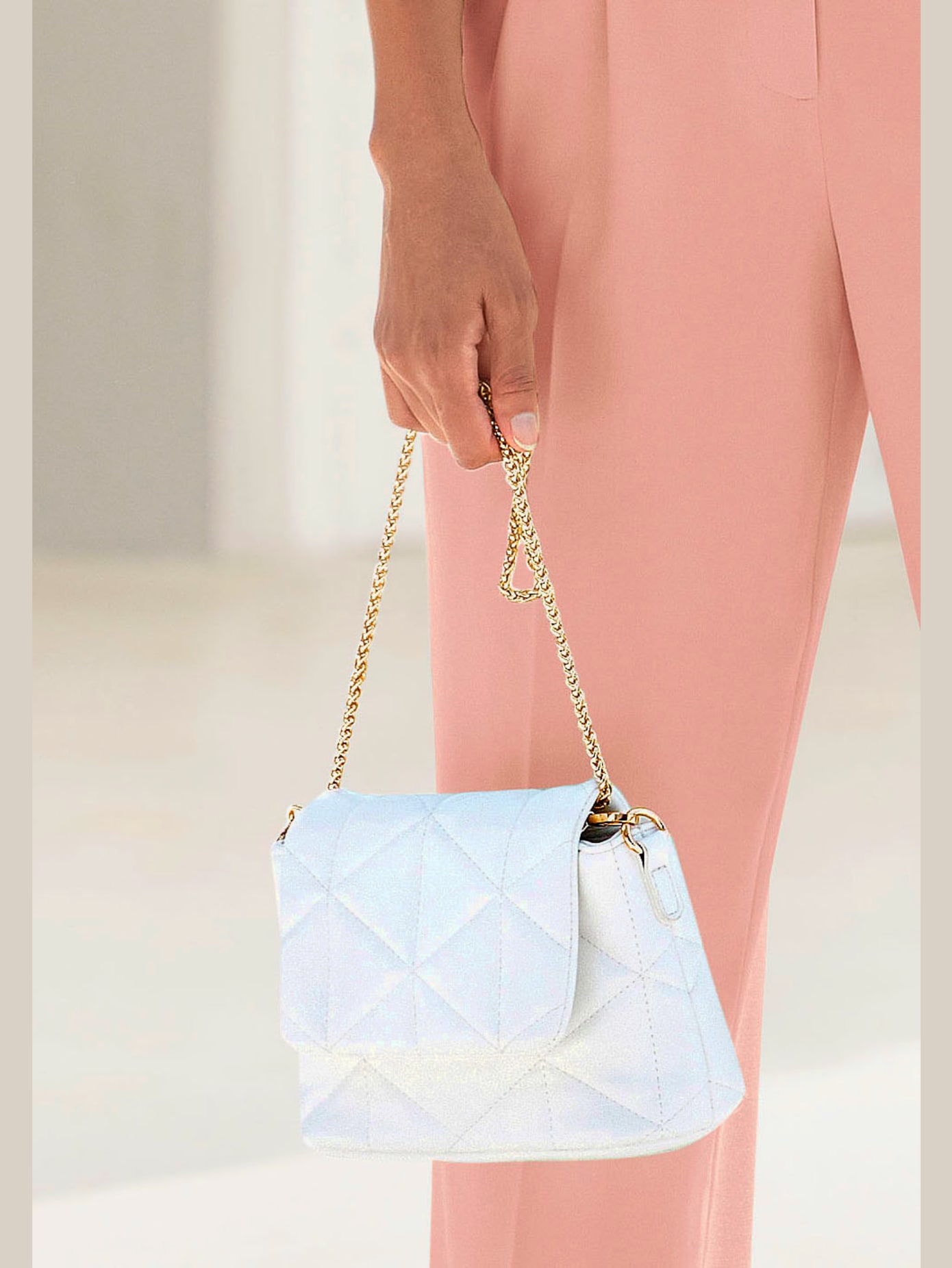 Sac en bandoulière mini-sac au design matelassé avec anse à chaîne amovible