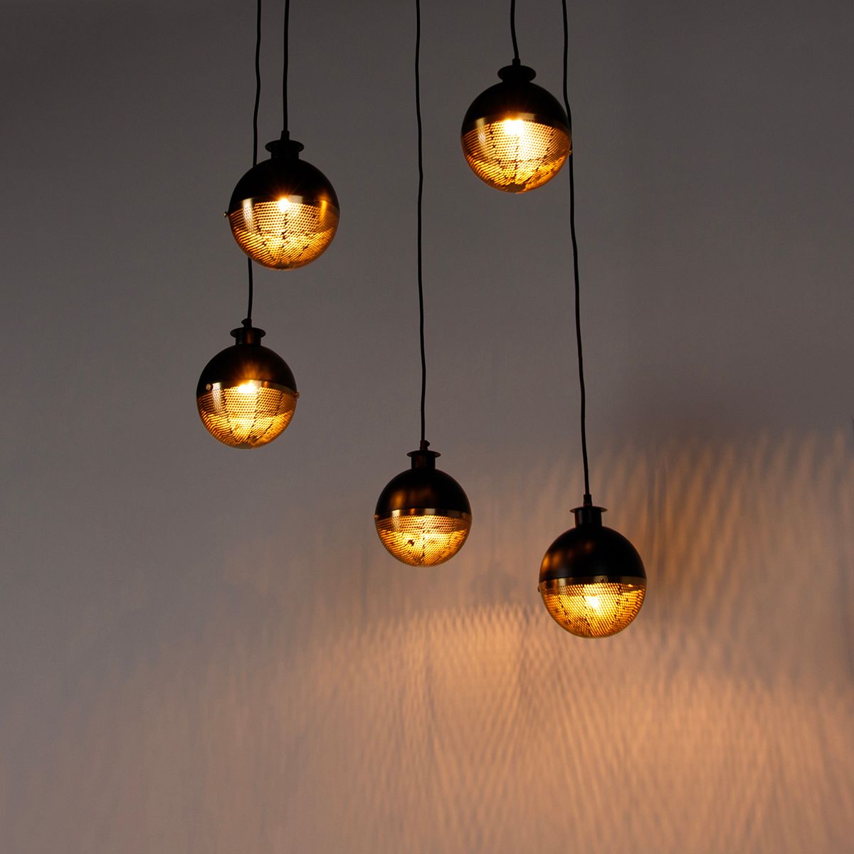 Industriële hanglamp zwart met messing 5-lichts - Haicha