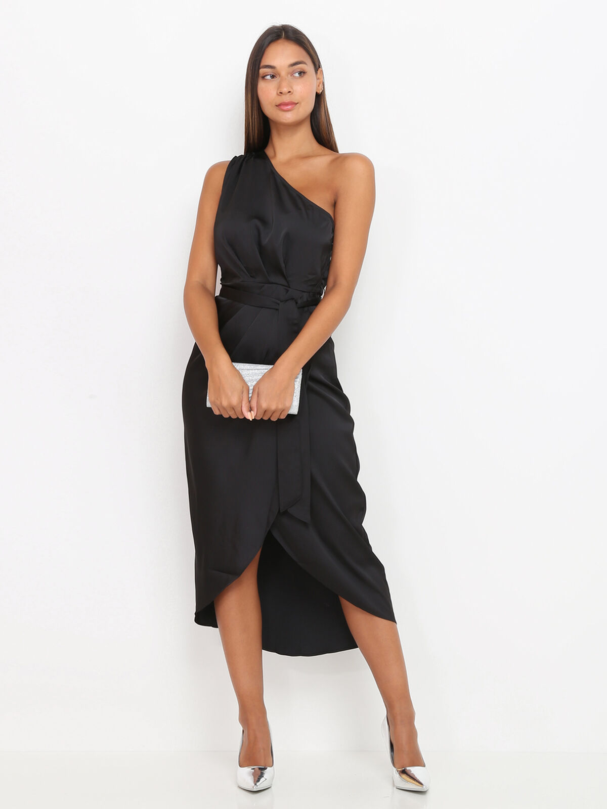 Robe asymétrique satinée- Noir