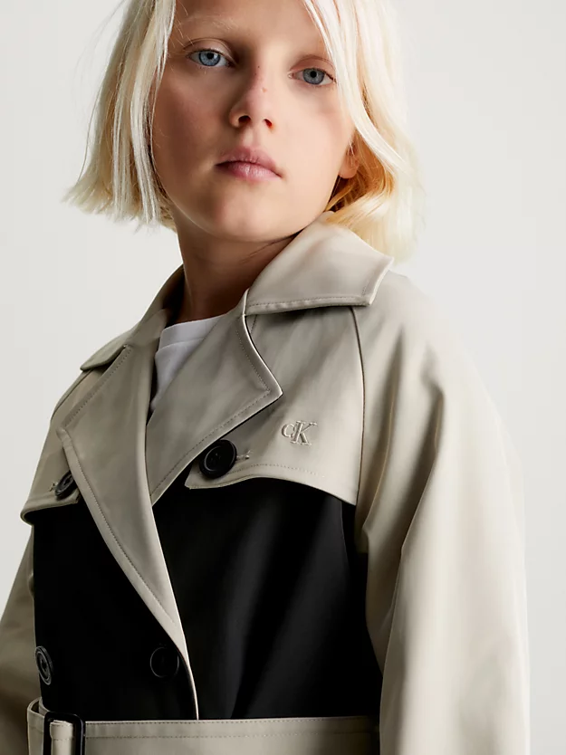 Trench coat color block