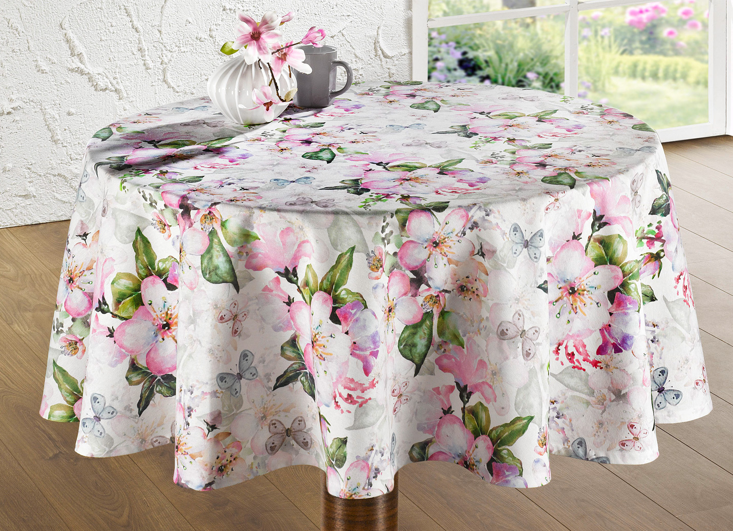 Florale Raumdekoration aus 70% Baumwolle
