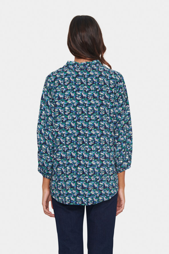 Saint Tropez PalaviSZ Shirt Night sky flower art
