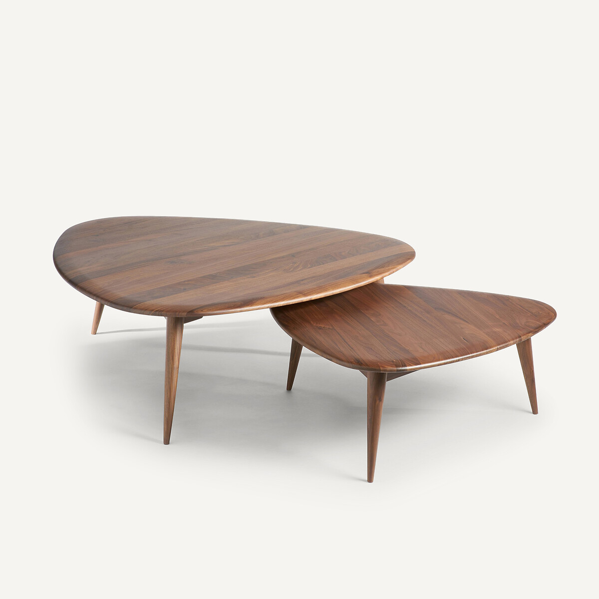 AM.PM<br>Mesa de centro em nogueira maciça, Théoleine, modelo pequeno