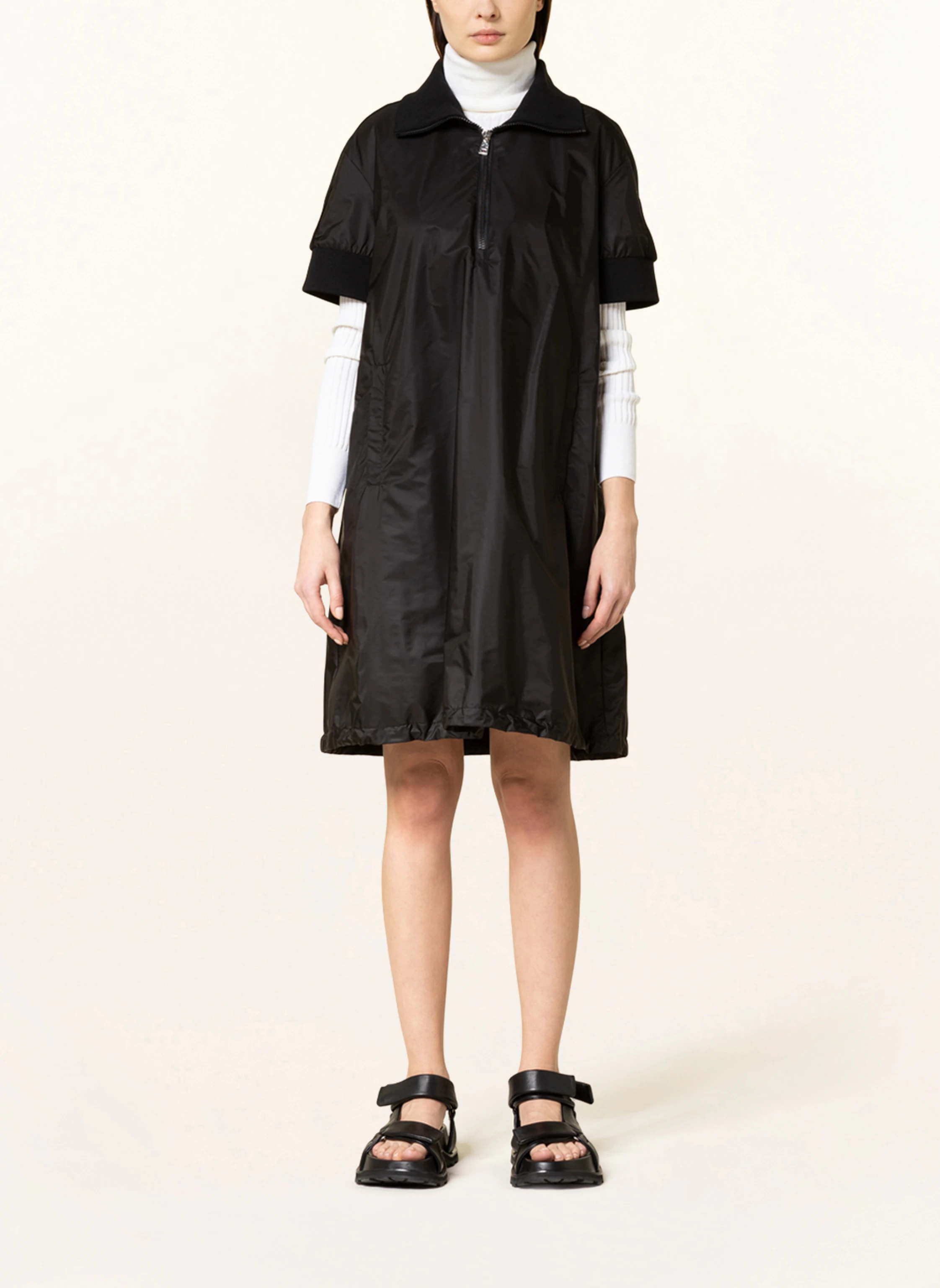 MONCLER Kleid