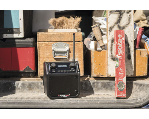 PerfecPro DABPRO bouwplaatsradio, DAB+ en FM-ontvangst, AUX-ingang, MP3, Bluetooth, schokbestendig, IP54, DPR2