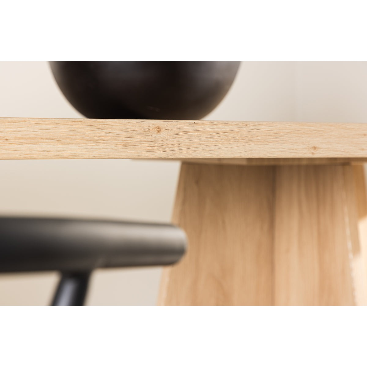 Eettafel Vonge 230x115 cm licht eiken