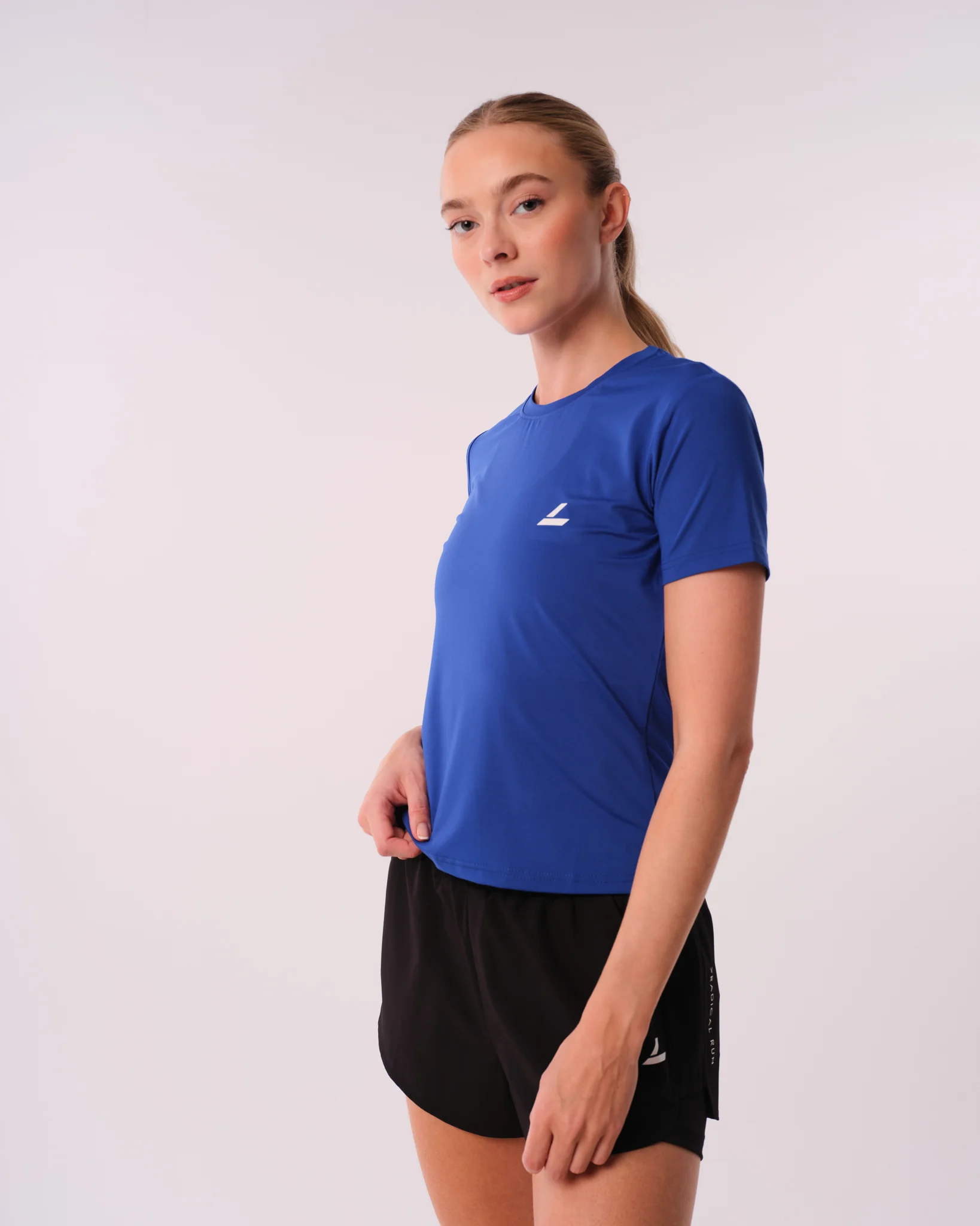 LEVITY Essential T-shirt Blue Lolite