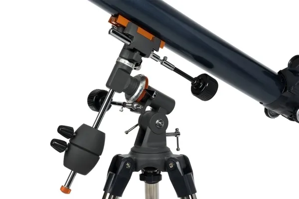 Celestron ASTROMASTER 70EQ teleskop Sort