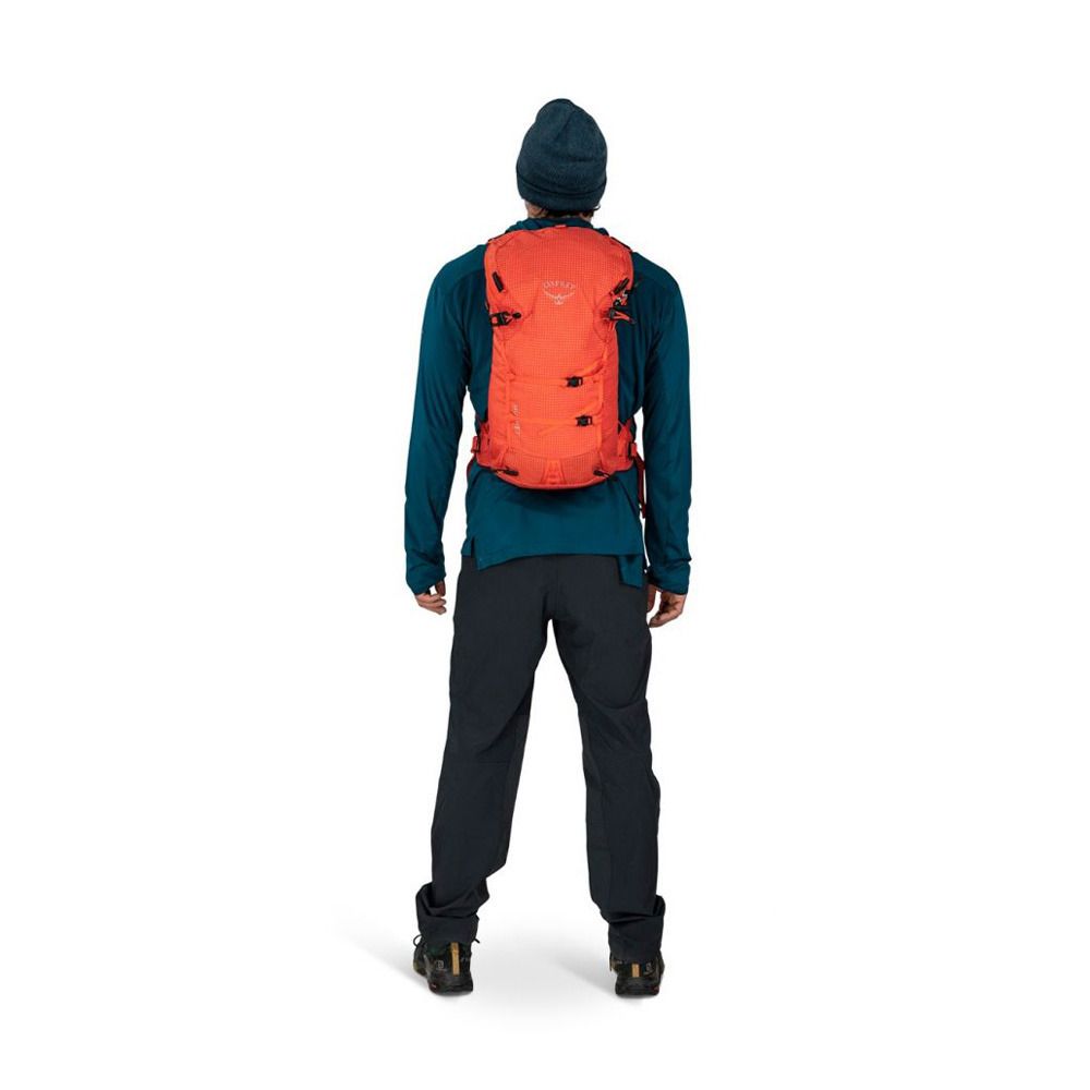 Osprey MUTANT 22L - Sac À dos mars orange