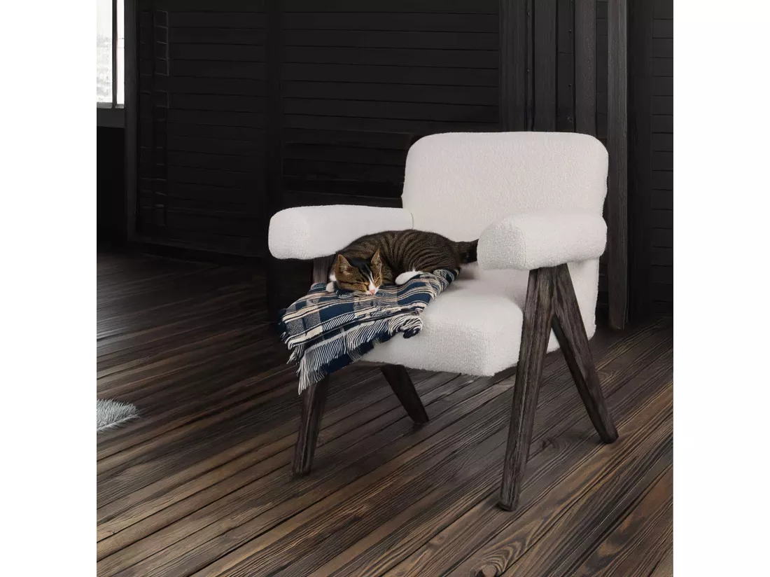Avana - Fauteuil en bois massif de Parawood et tissu bouclé anti-tache