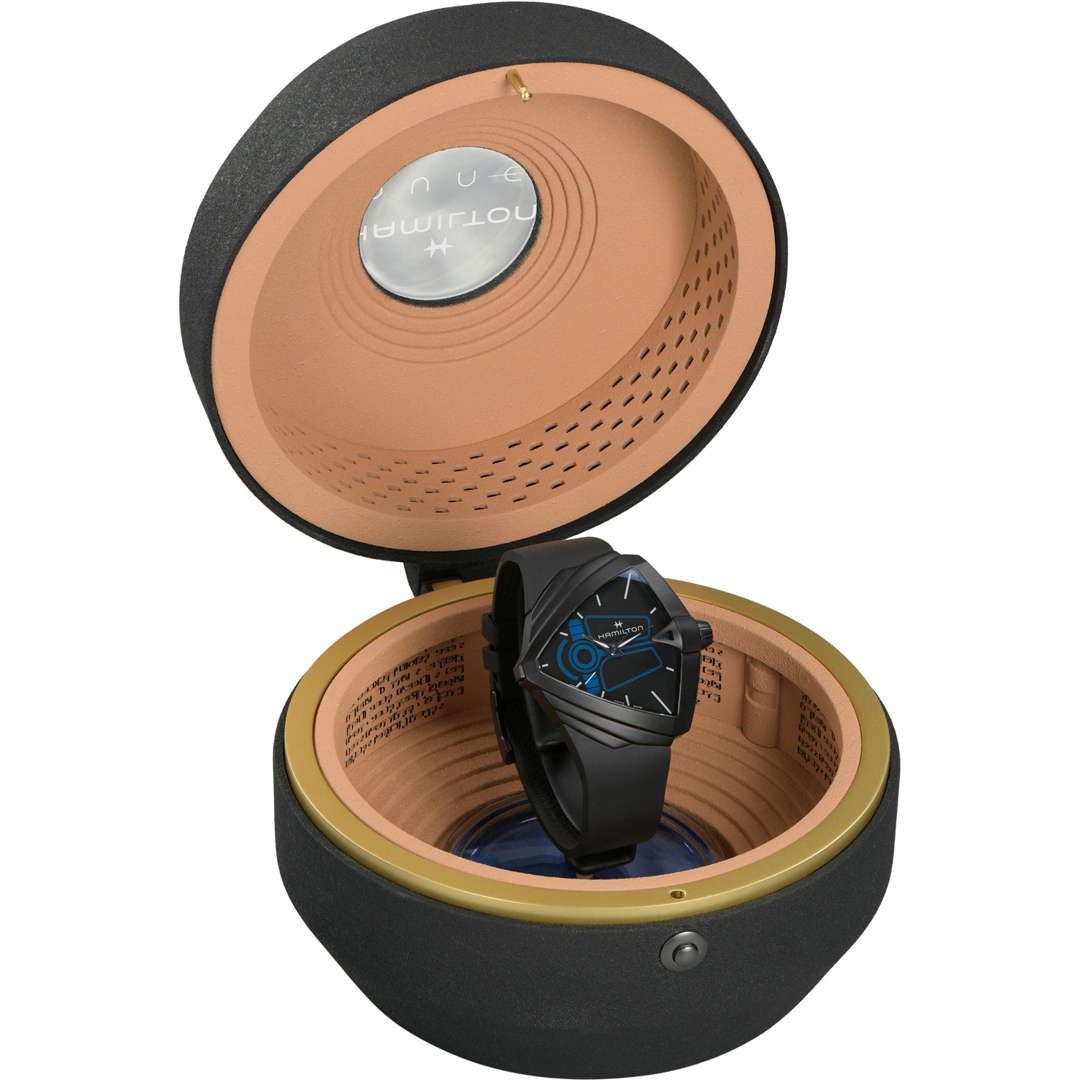 Hamilton Shaped Ventura XXL Bright DUNE Limited Edition