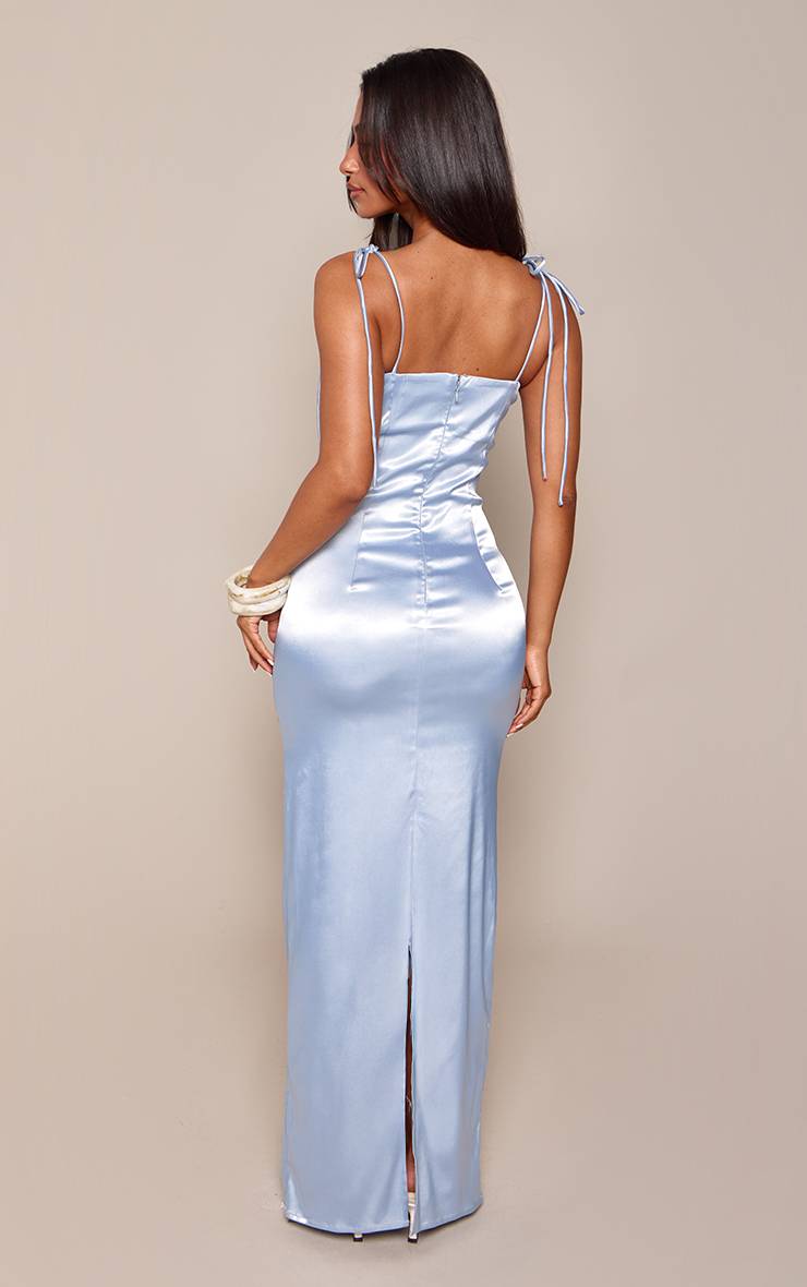 Bleu Layette Robe Longue Satinée À Bretelles Nouées Et Bonnets Festonnés Petite