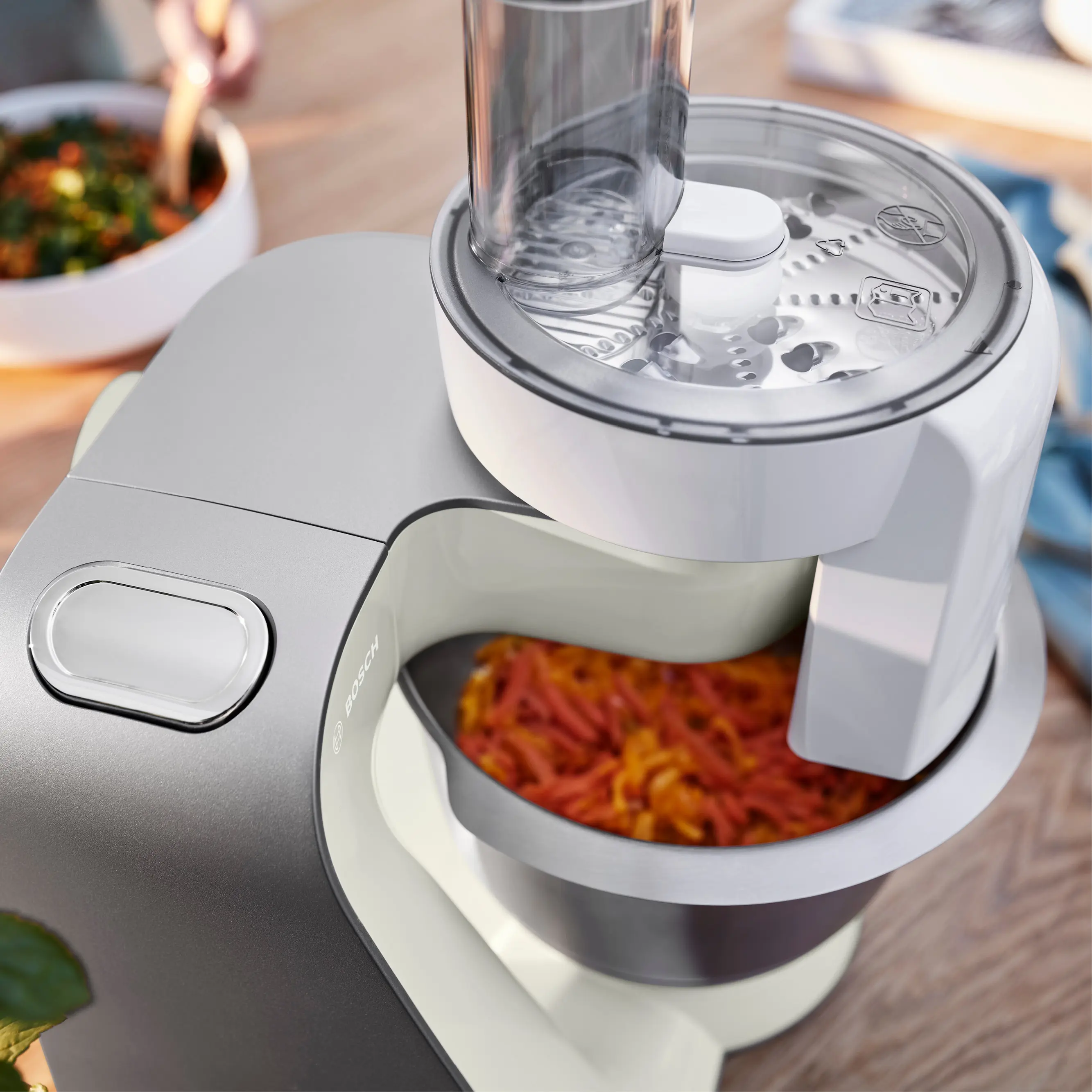 Serie 4 Keukenmachine MUM 5 1000 W Grijs, Zilver
