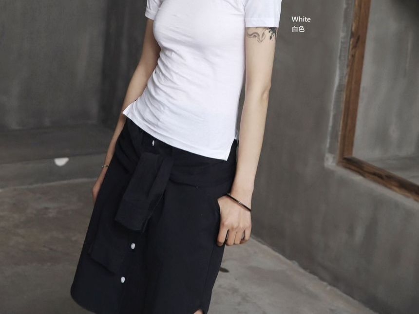 SIMPLE BLACK - T-shirt met korte mouwen en mockneck
