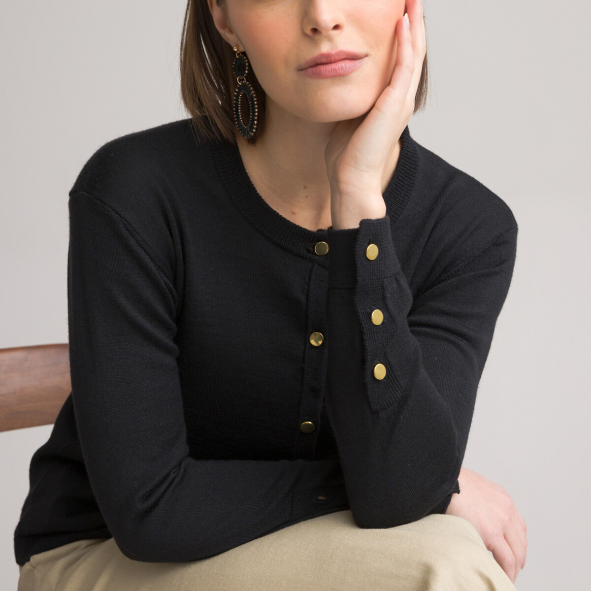 ANNE WEYBURN<br>Cardigã de gola redonda em malha fina, lã mista