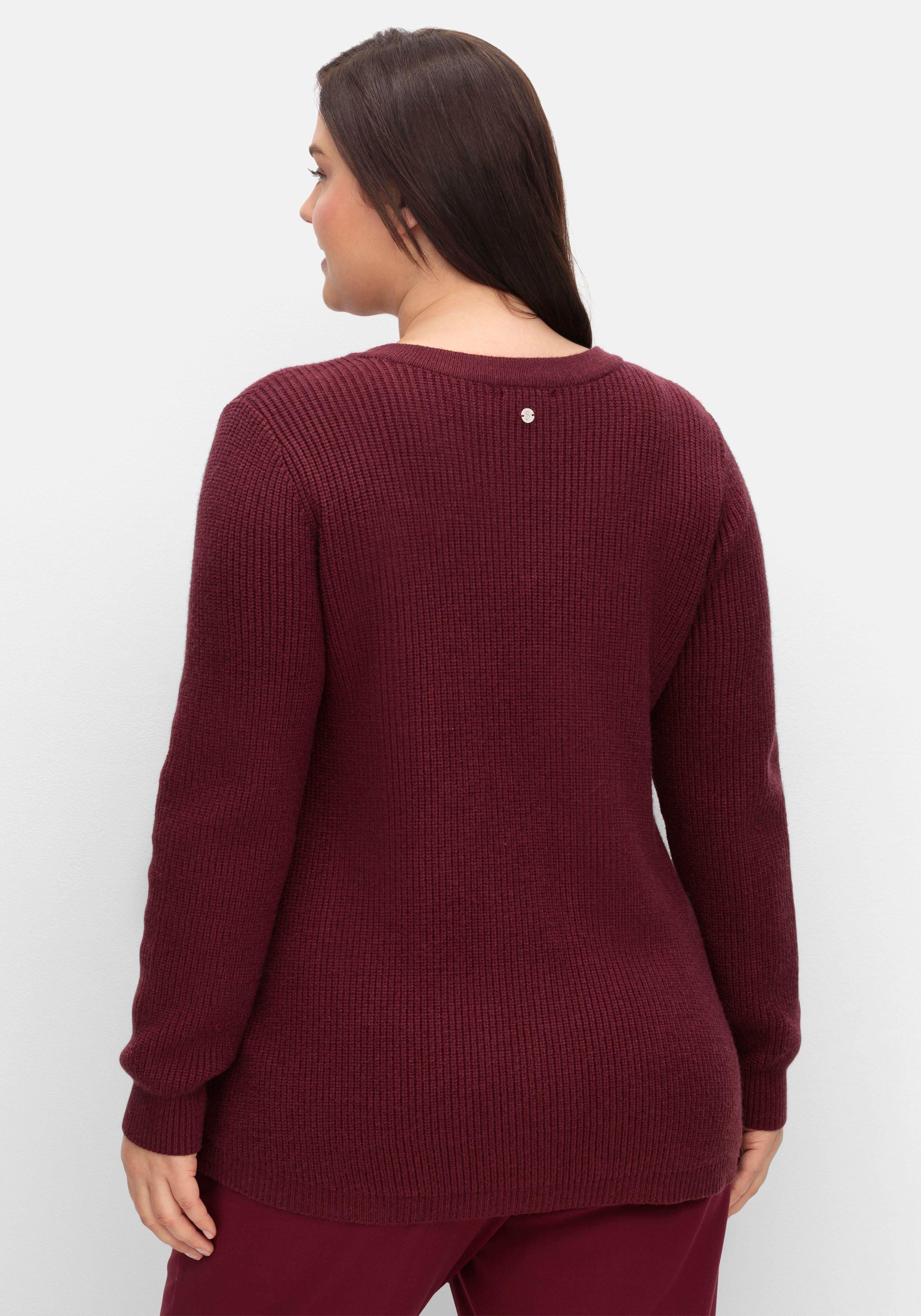 Pullover im Patentstrickmuster, in leichter A-Linie