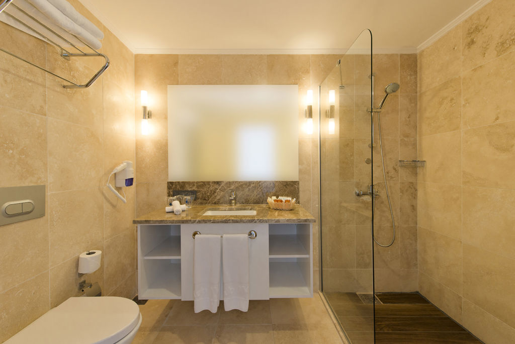 Bellazure Hotel All Inclusive