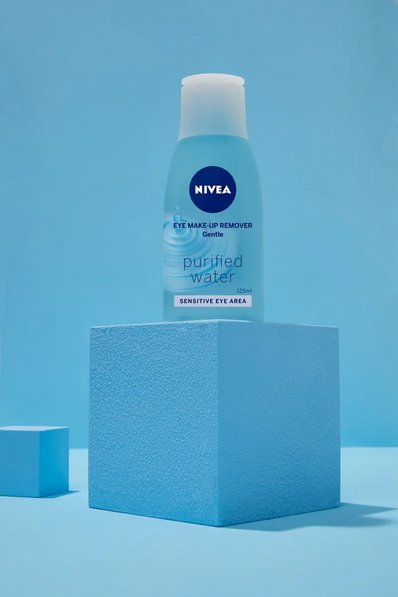 DÉMAQUILLANT DOUX À L'EAU PURIFIÉE
