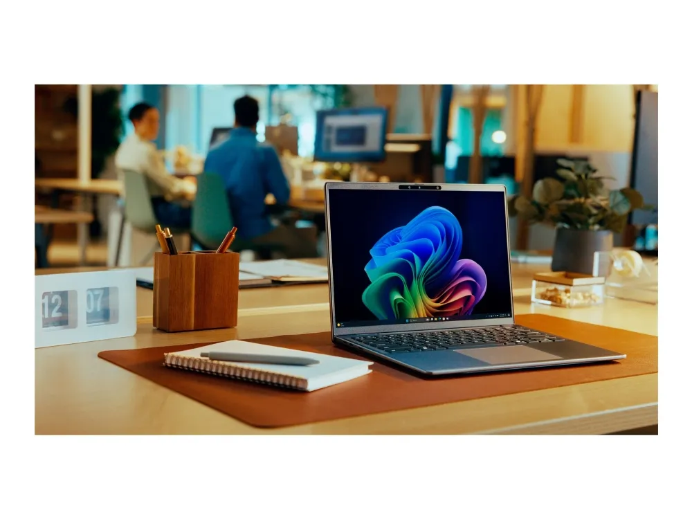 Dell Latitude 7455 - Snapdragon X Plus - X1P-64-100 / op til 3.4 GHz - Win 11 Pro - Qualcomm Adreno - 16 GB RAM - 512 GB SSD NVMe, TLC - 14