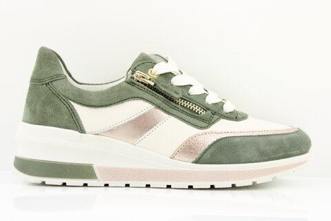 ara Sneaker