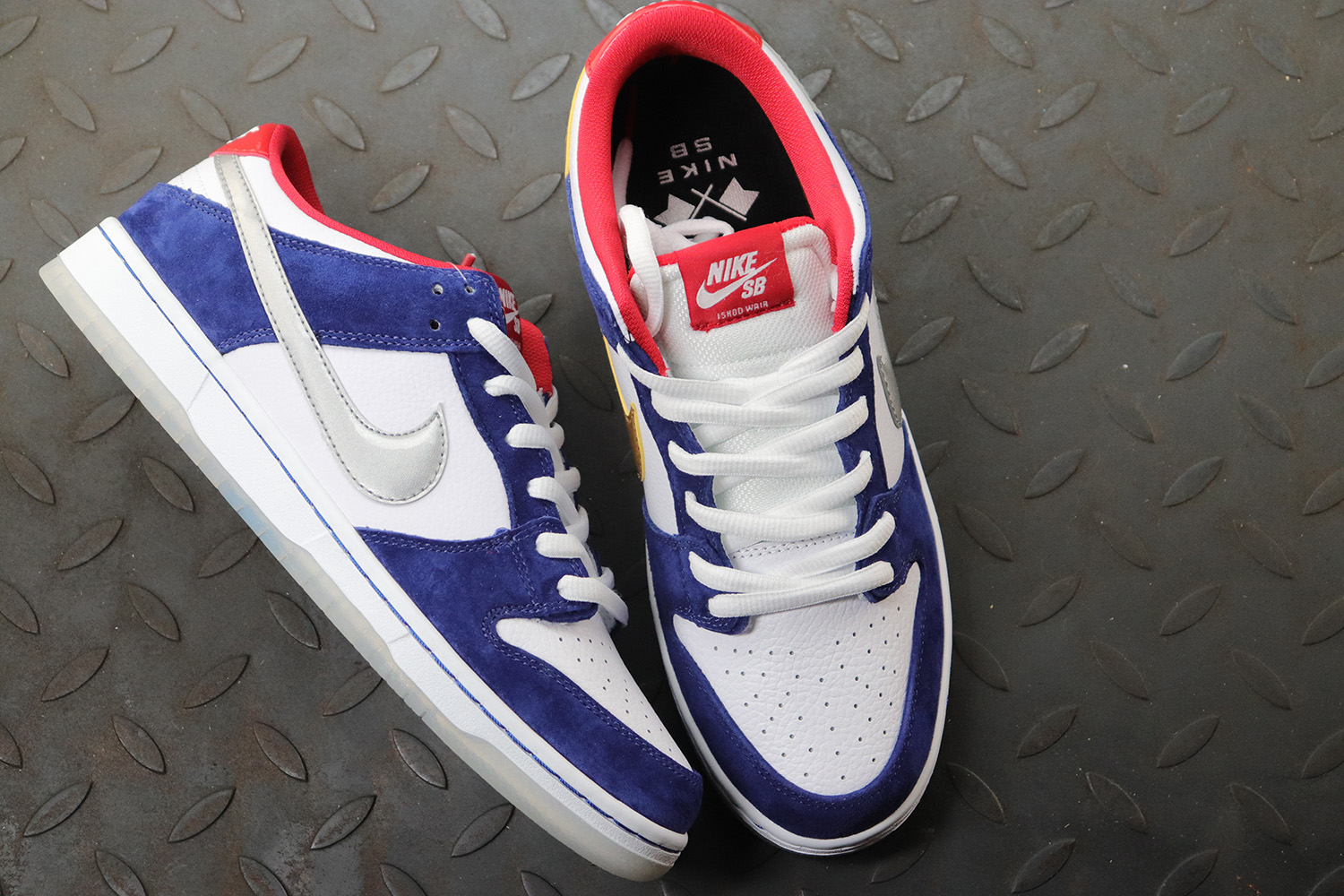 Nike Dunk SB Low Ishod Wair  BMW
