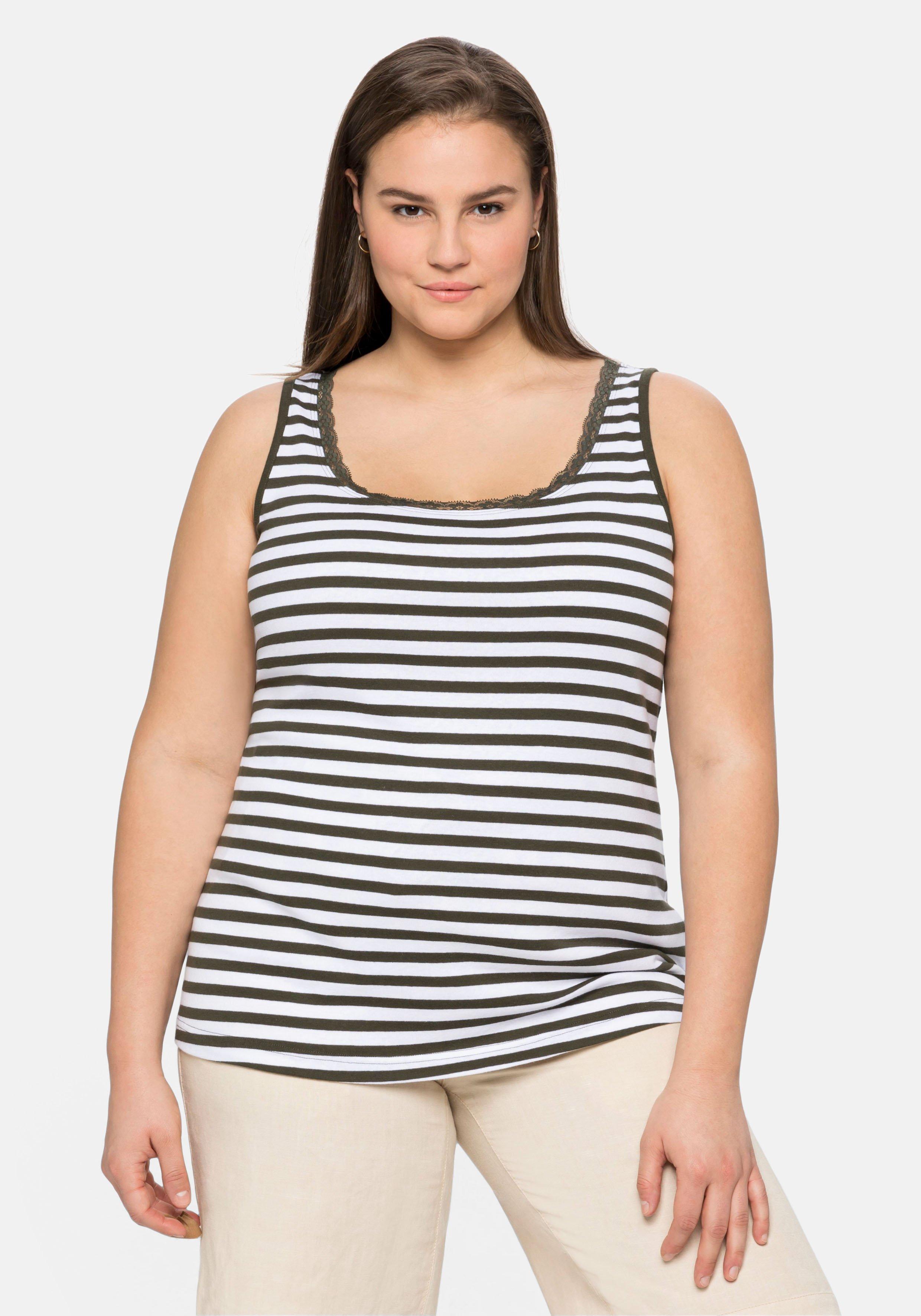 Tanktop mit Ringeln und Spitze am Ausschnitt