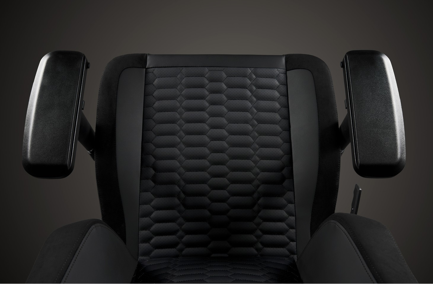 Apollon Classic / Black Metal Black seat + Black logo
