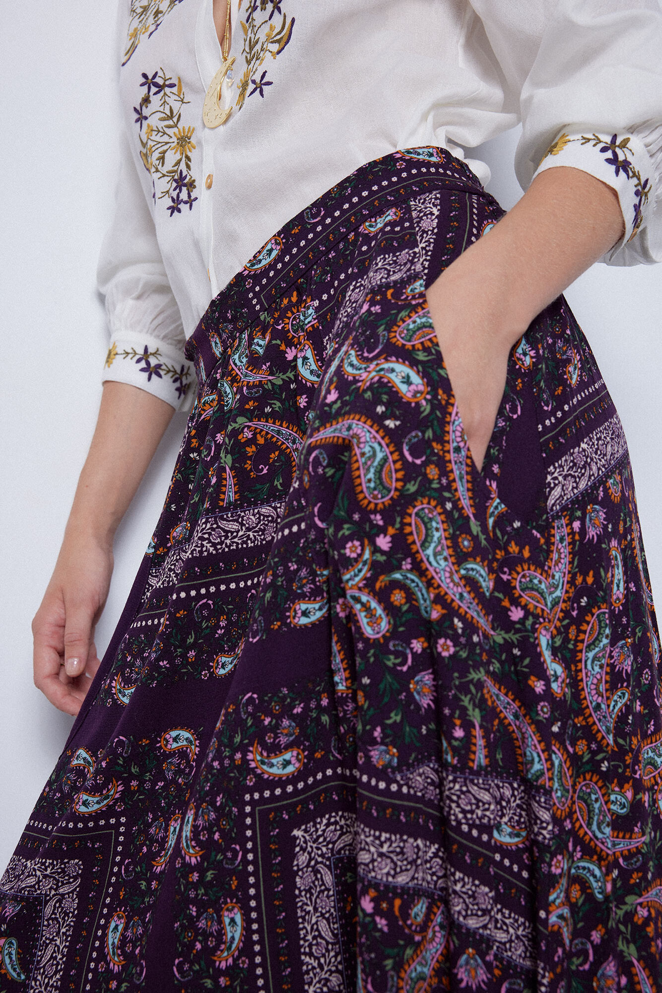 Saia midi estampada