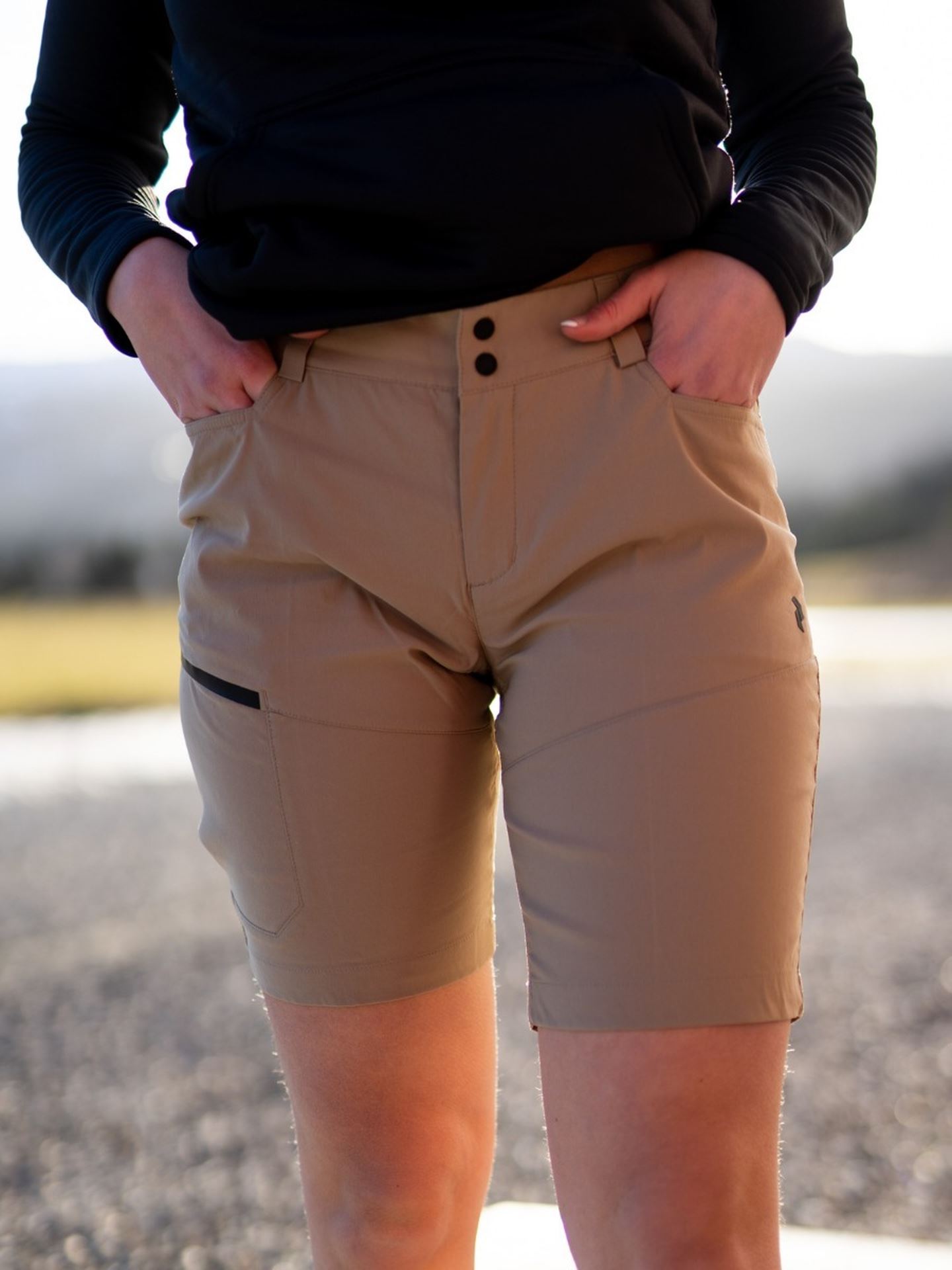 Iconiq Long shorts