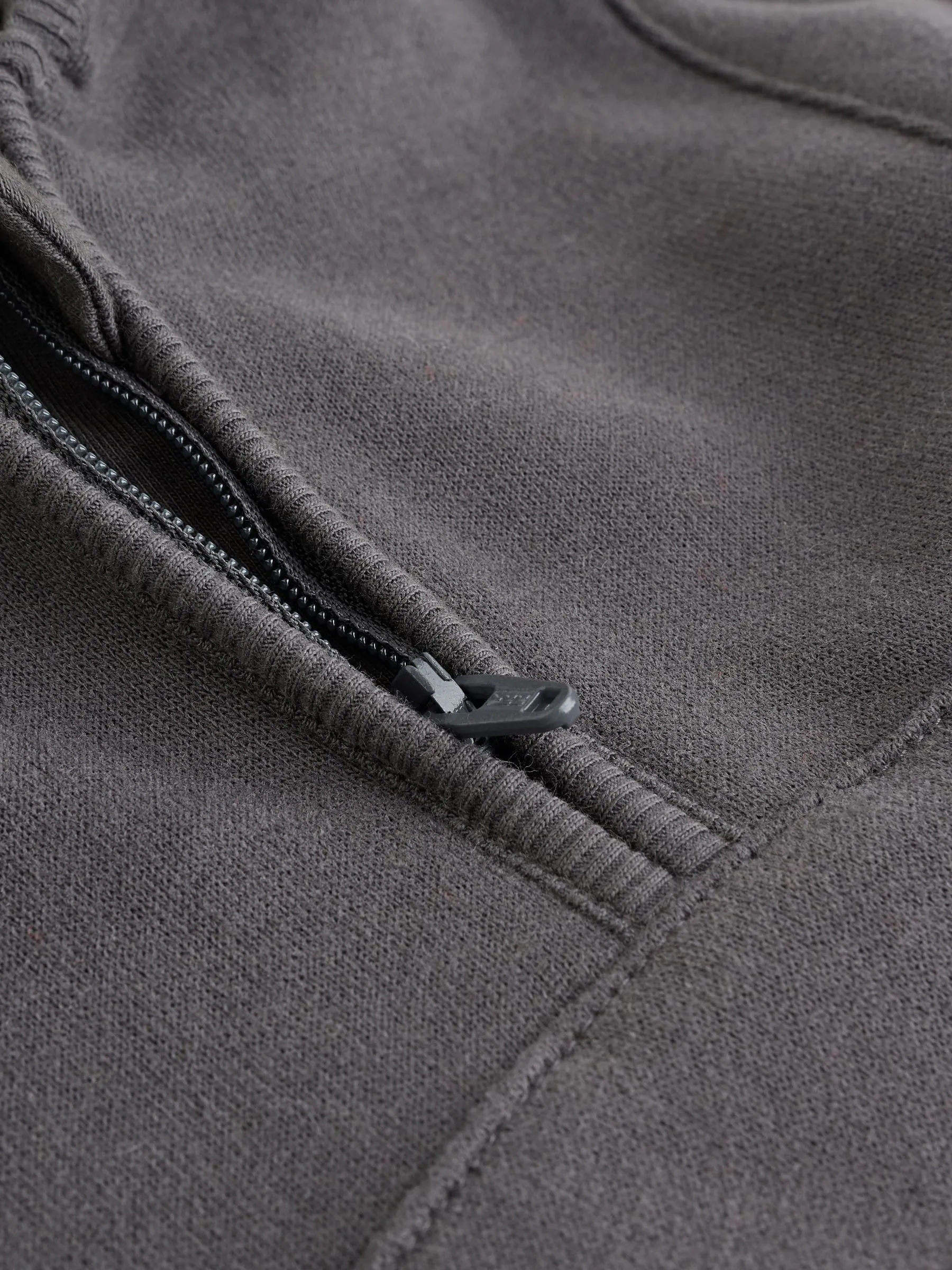 Monochroom - Babyromper met capuchon (0mnd-3jr)