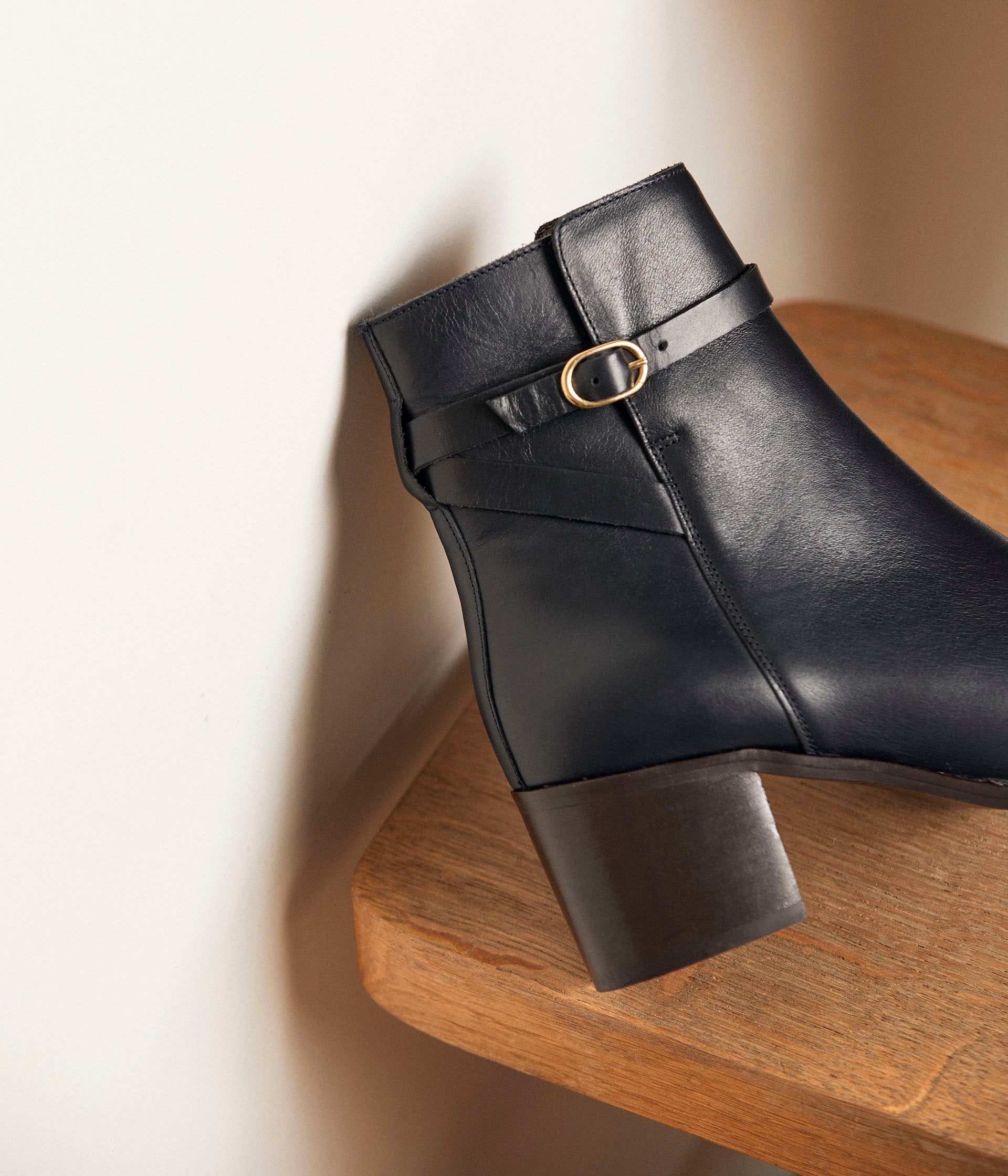 Boots cuir marine Aimeline